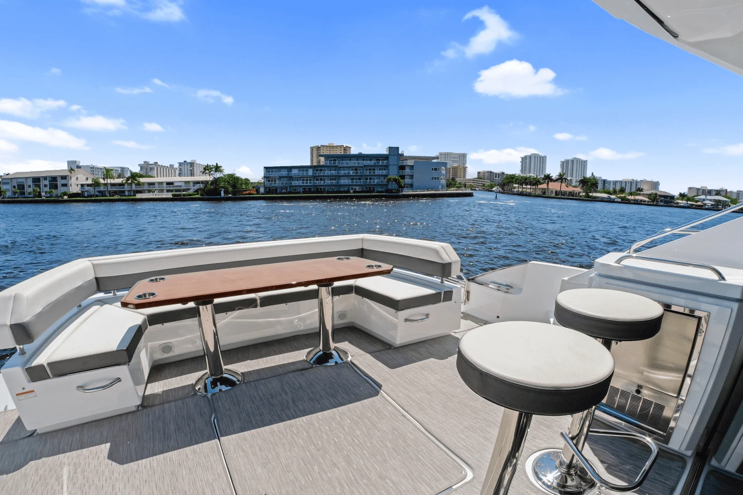 2022 Cruisers Yachts
                                                             60 Cantius Image Thumbnail #25