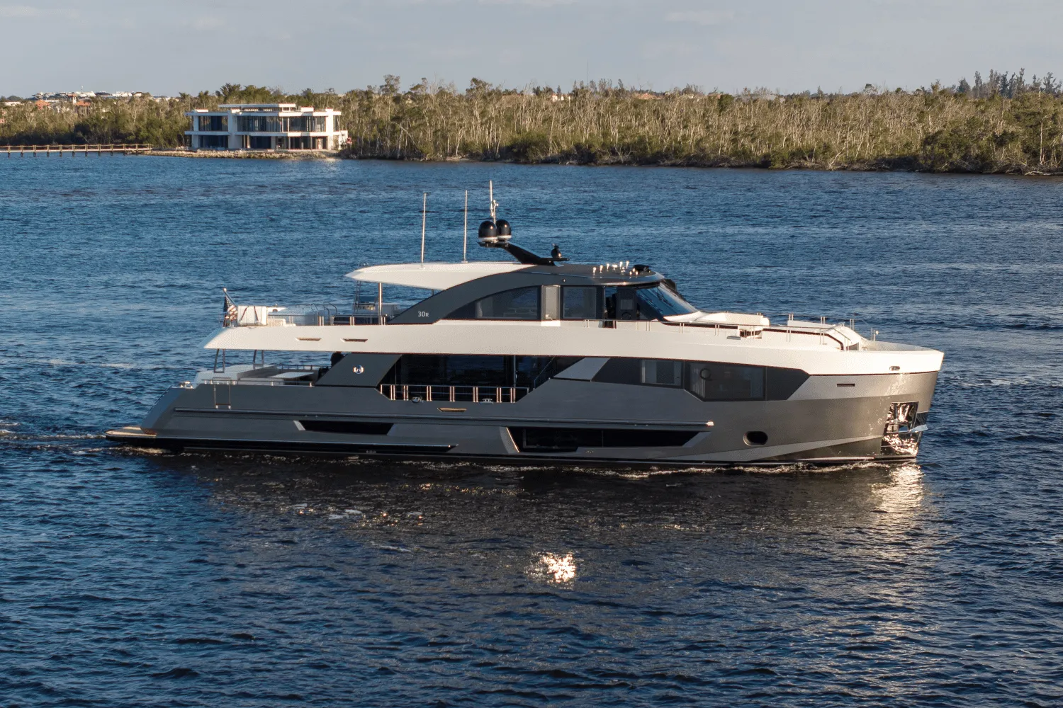 2025 Ocean Alexander 30R Image Thumbnail #6