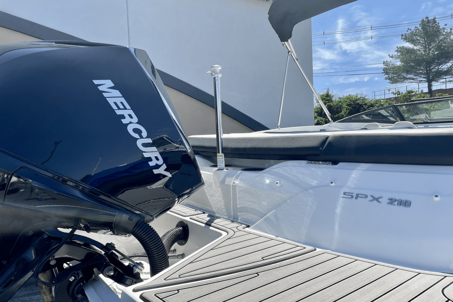 2024 Sea Ray
                                                             SPX 210 Outboard Image Thumbnail #3