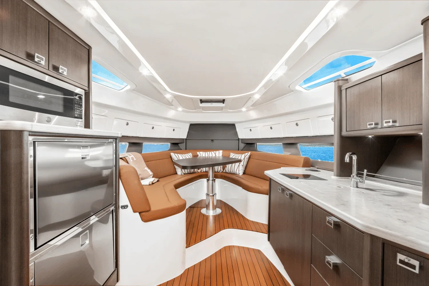 2021 Intrepid 438 EVOLUTION Image Thumbnail #38