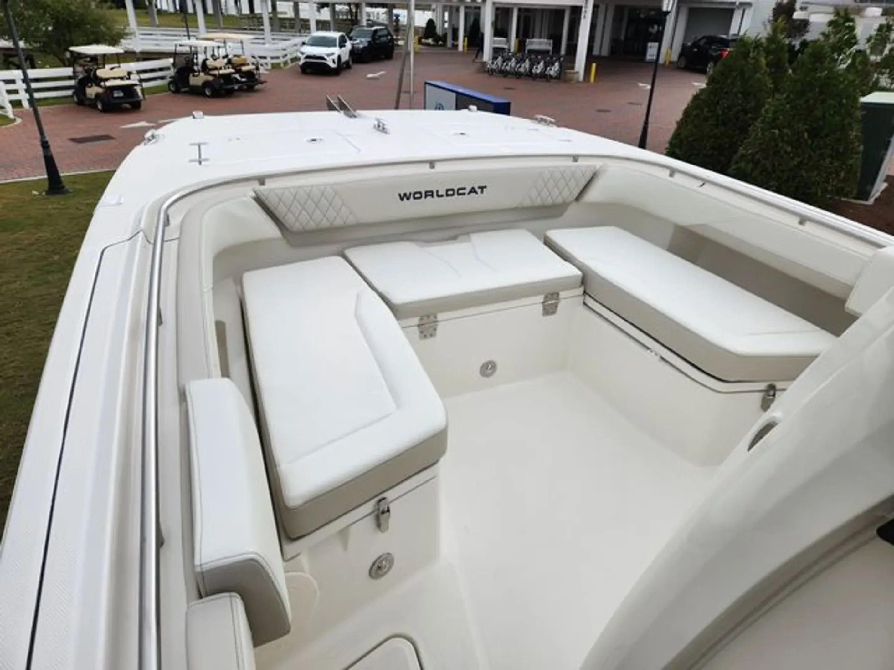 2023 World Cat 260CC Image Thumbnail #8