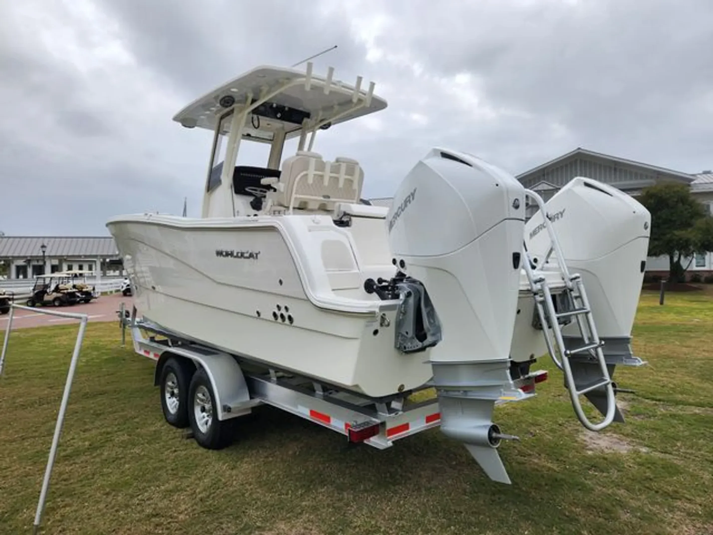 2023 World Cat 260CC Image Thumbnail #6