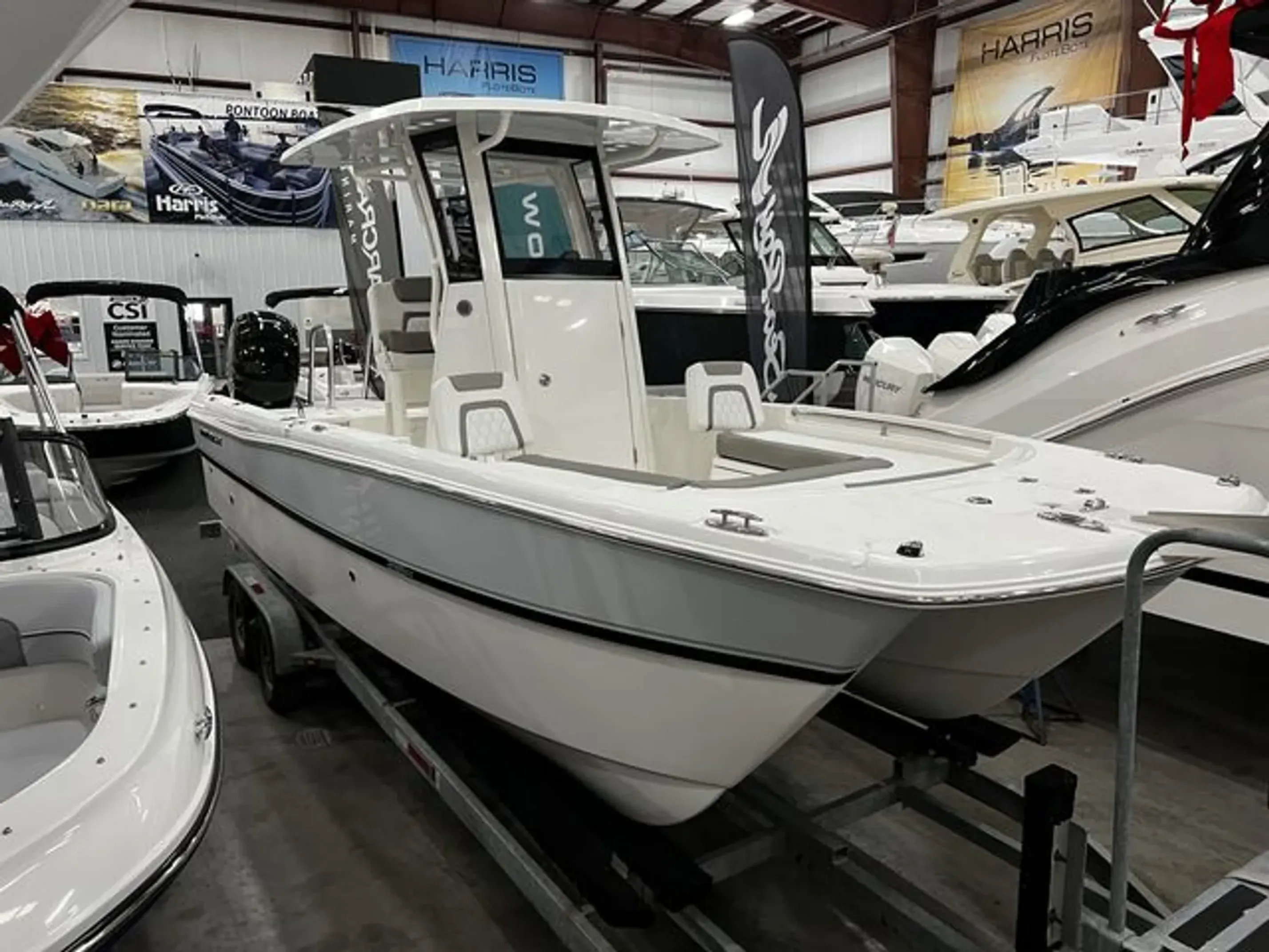 2023 World Cat 235CC Image Thumbnail #2