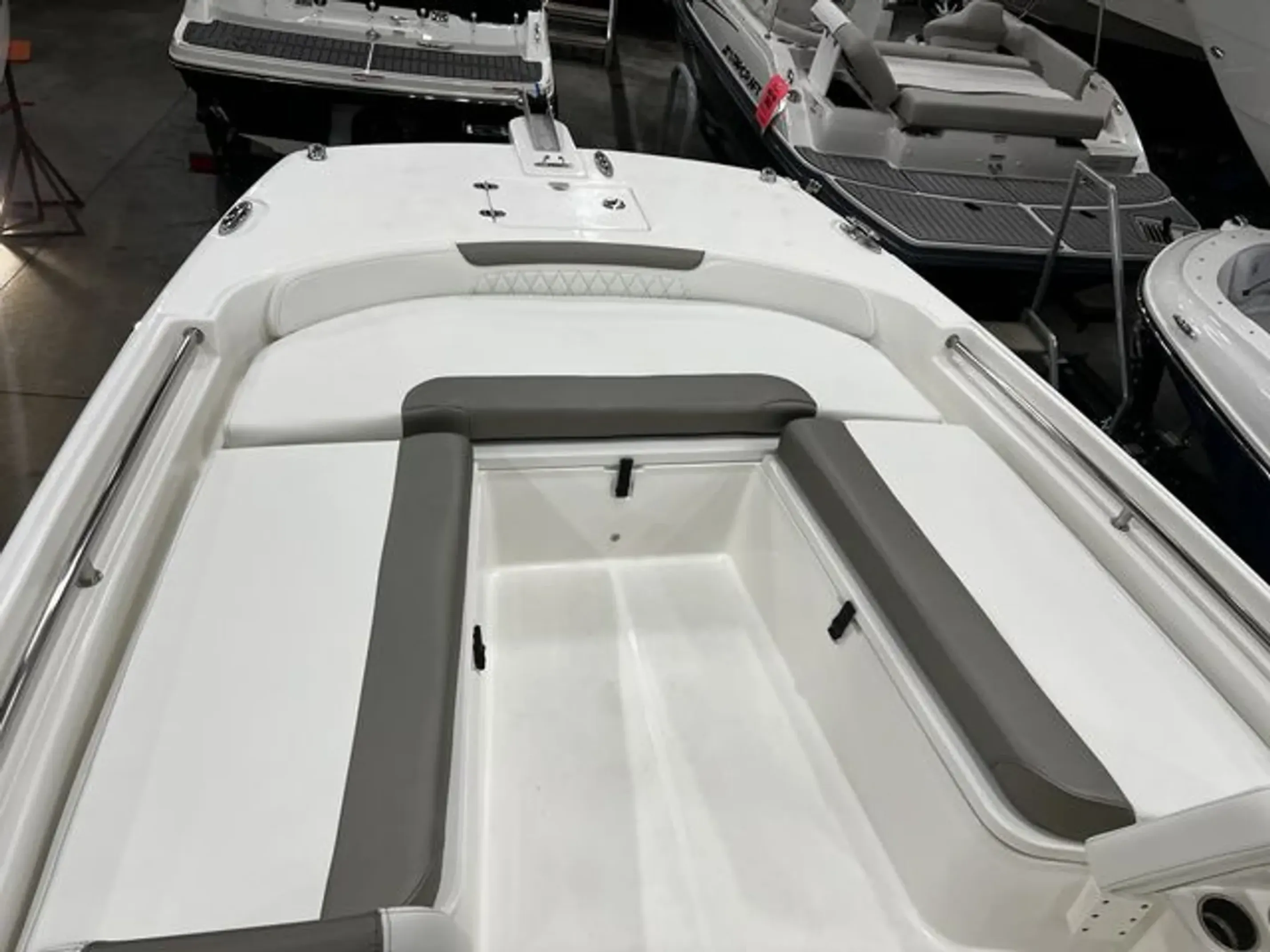 2023 World Cat 235CC Image Thumbnail #3