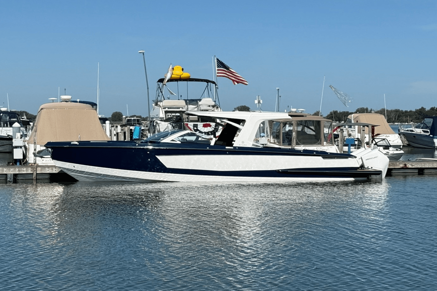 2023 Aviara AV36 Outboard