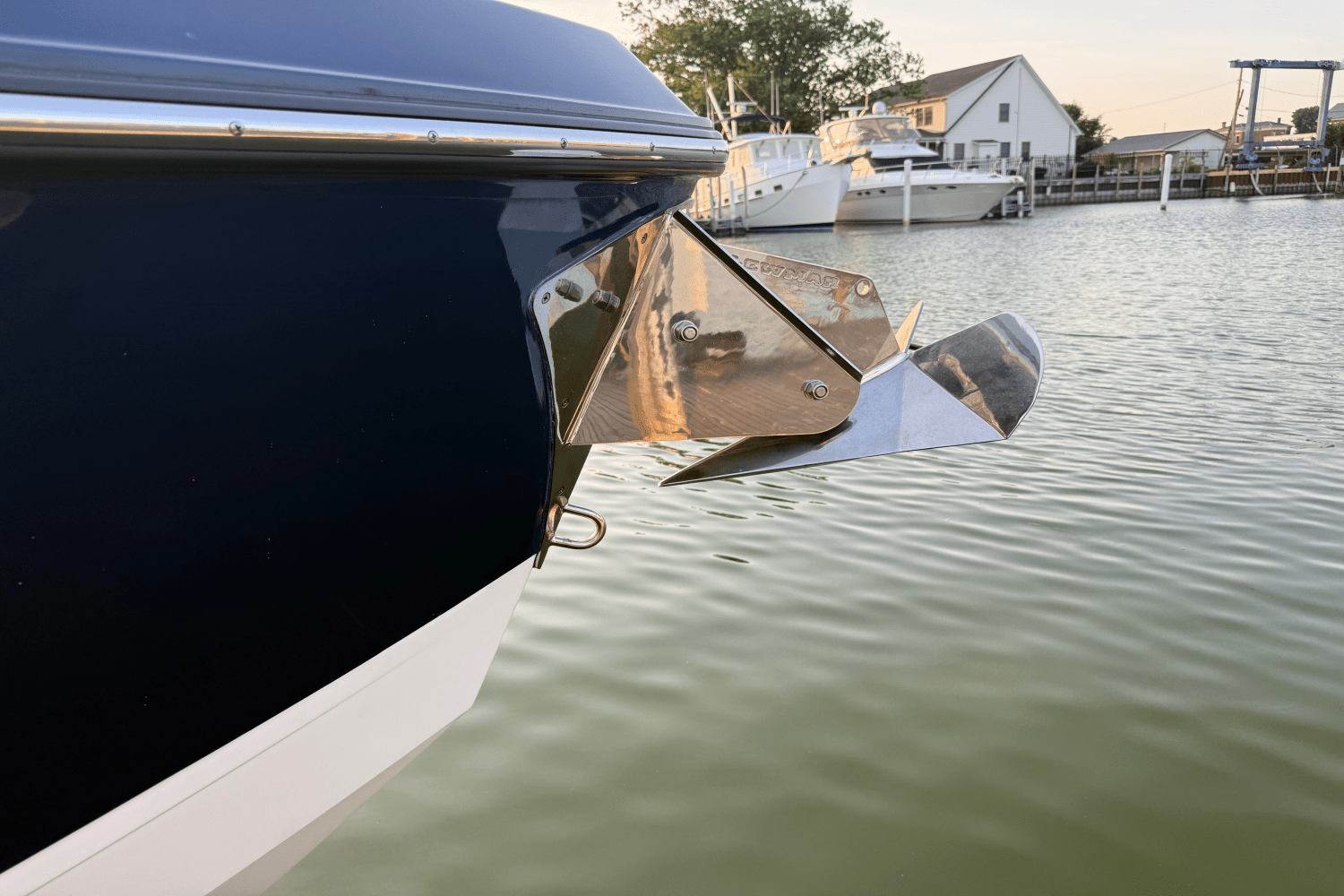Thumbnail 3 for 2023 Aviara AV36 Outboard