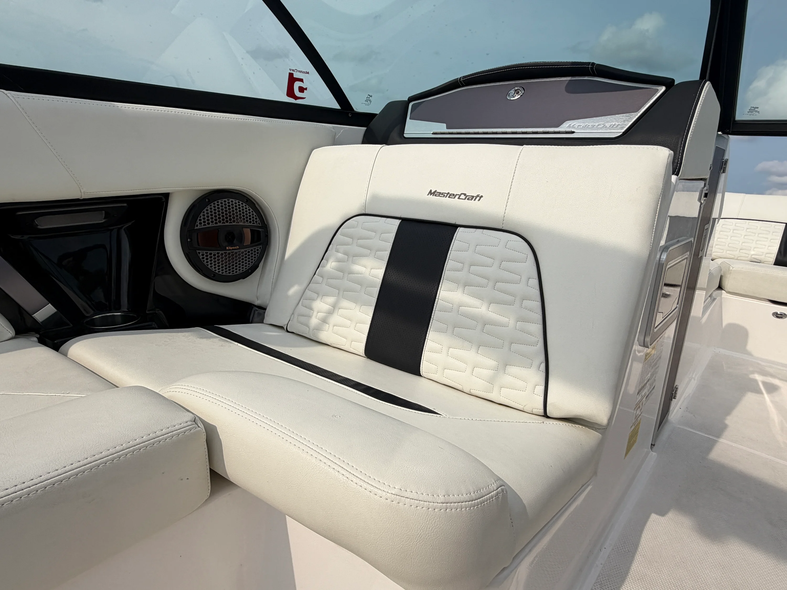 2023 Mastercraft X22 Image Thumbnail #19