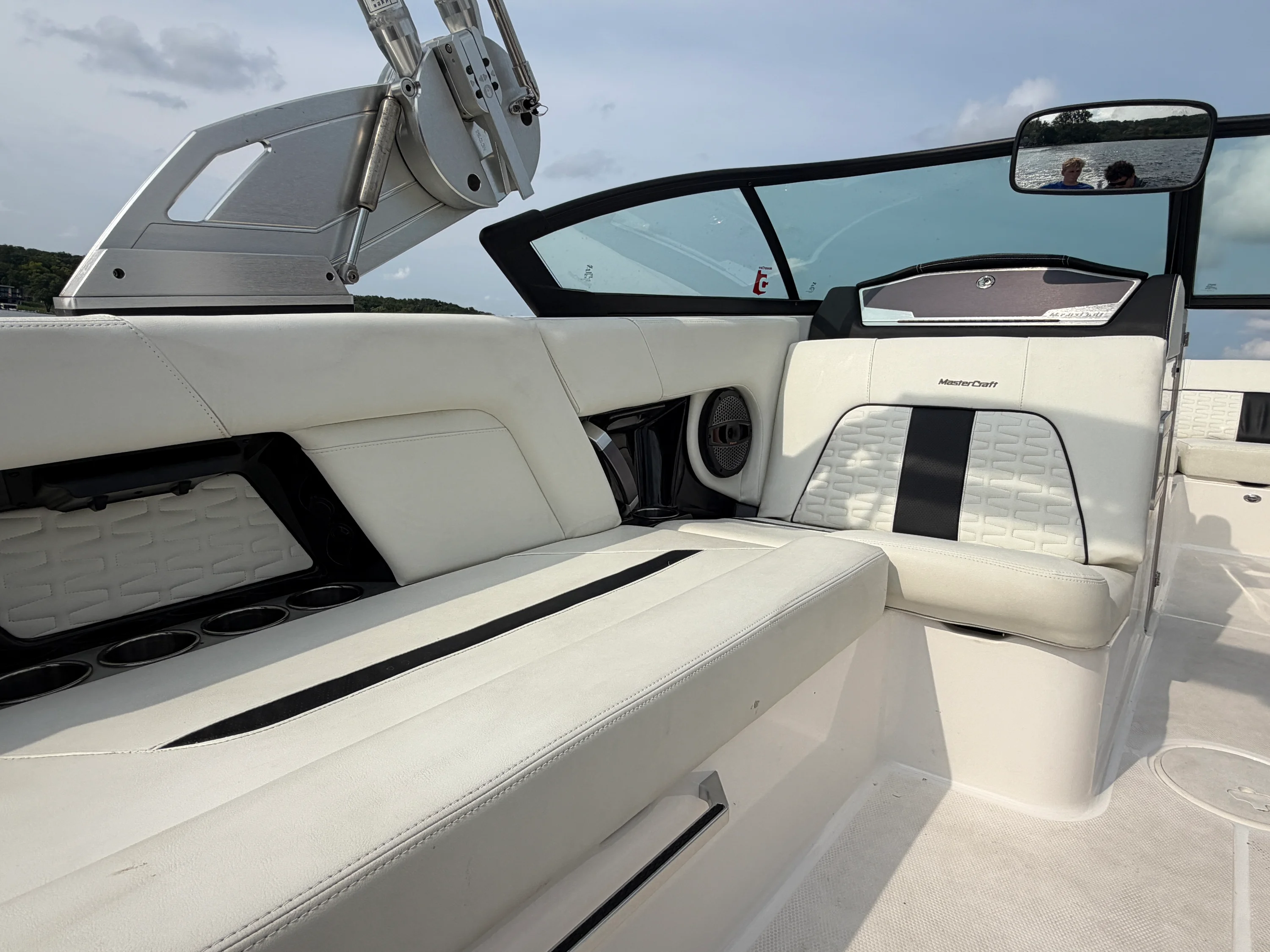 2023 Mastercraft X22 Image Thumbnail #18