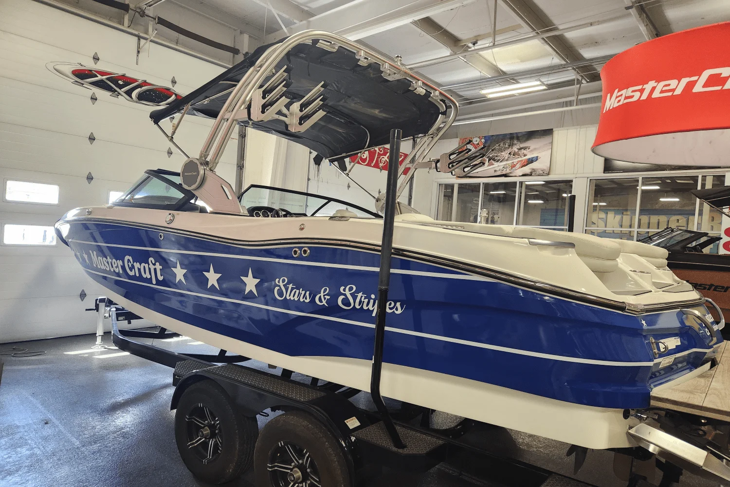 2023 Mastercraft X22 Image Thumbnail #3