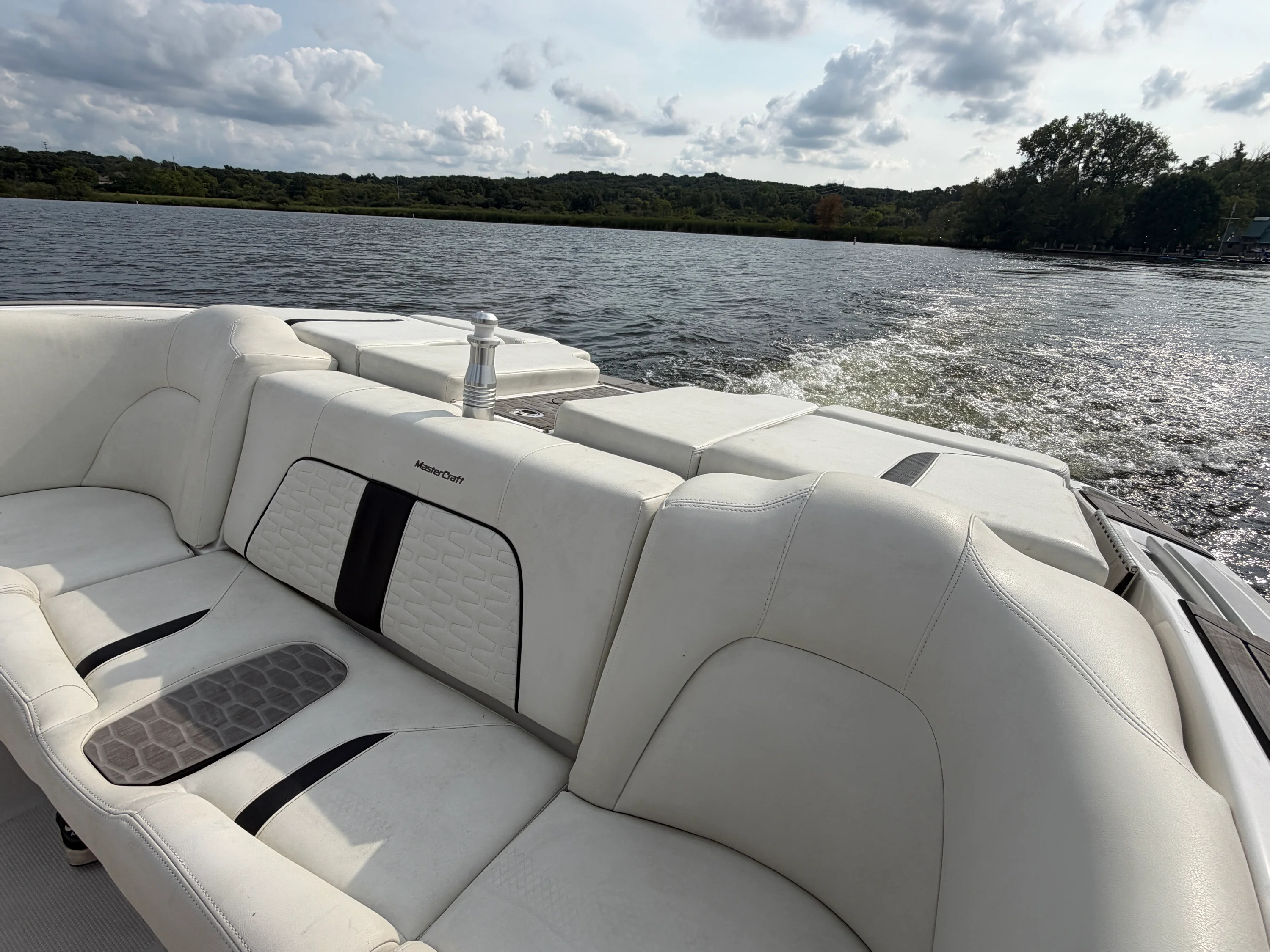 2023 Mastercraft X22 Image Thumbnail #16