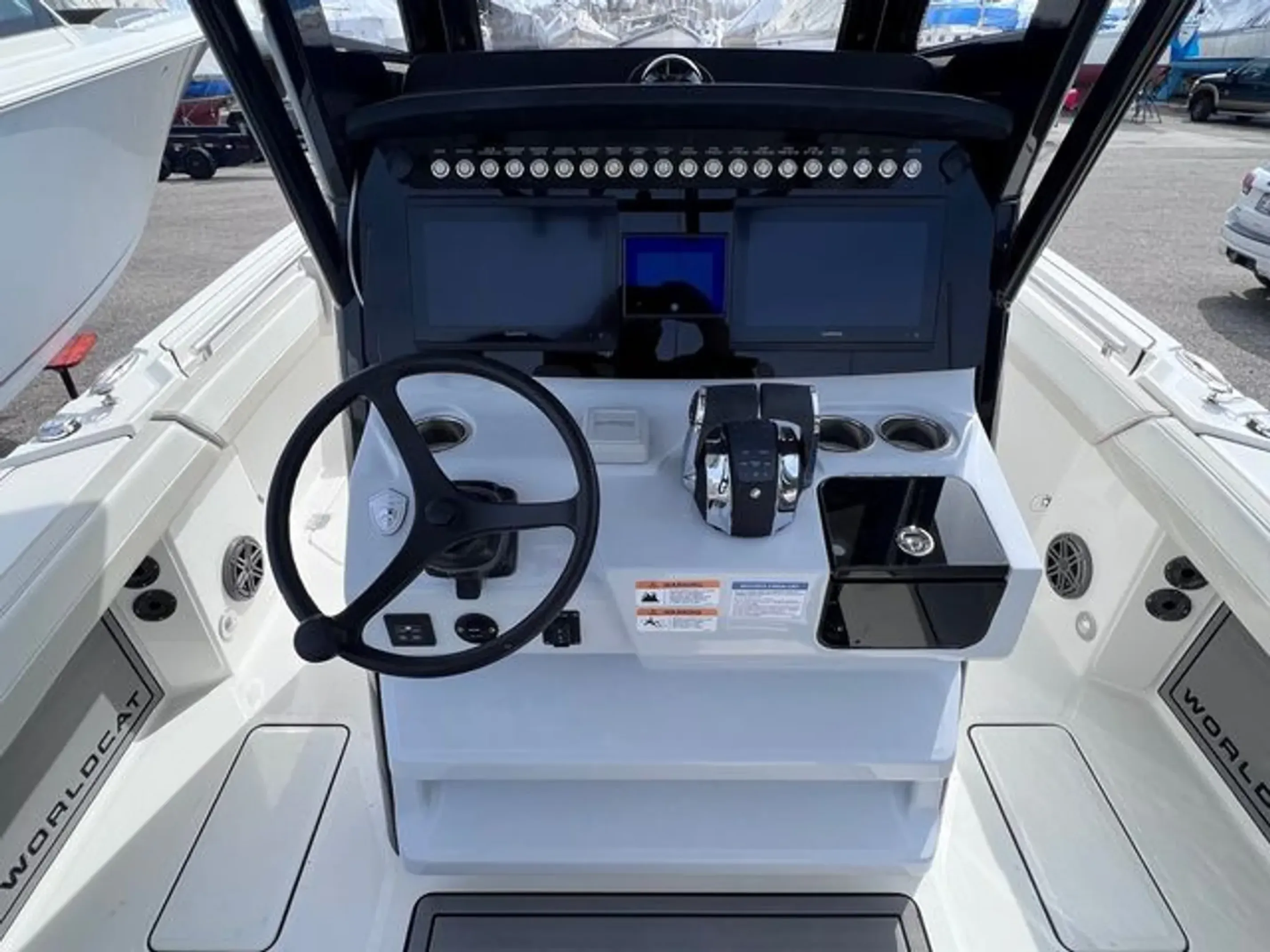 2023 World Cat 260CC Image Thumbnail #12