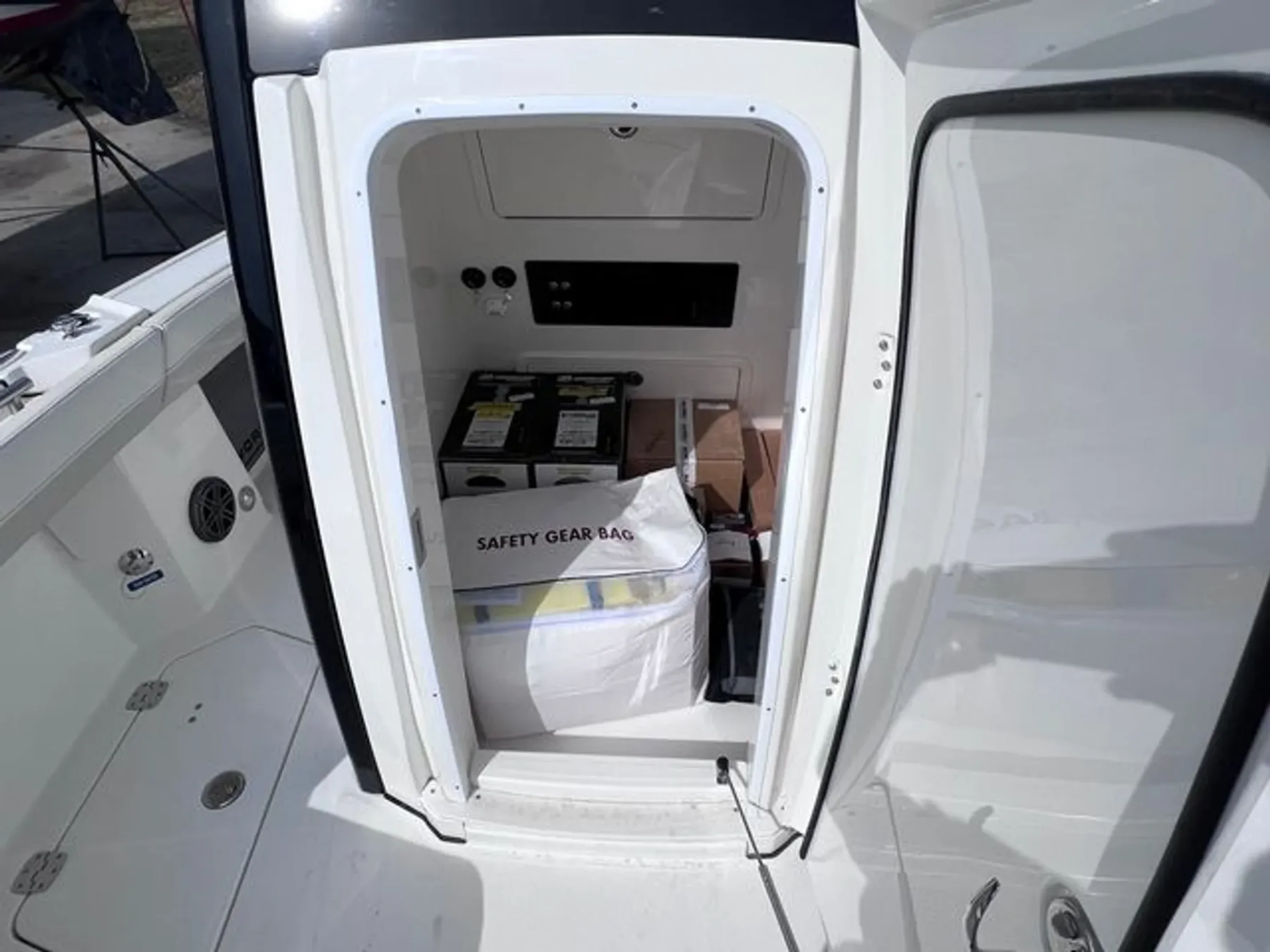 2023 World Cat 260CC Image Thumbnail #18