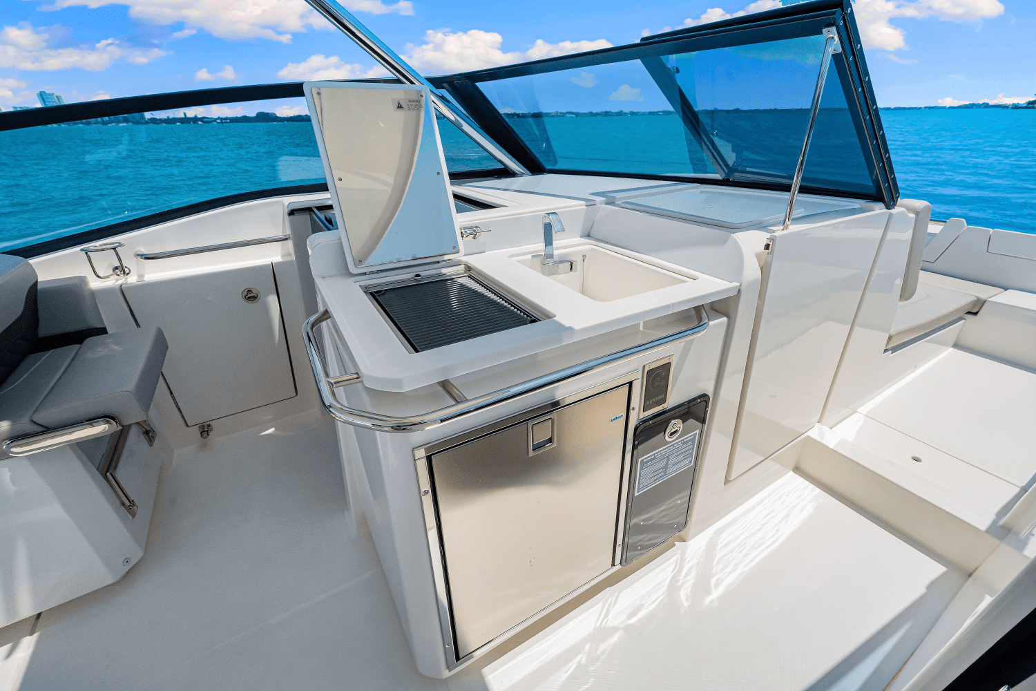 2024 Aquila 32 Sport Image Thumbnail #46