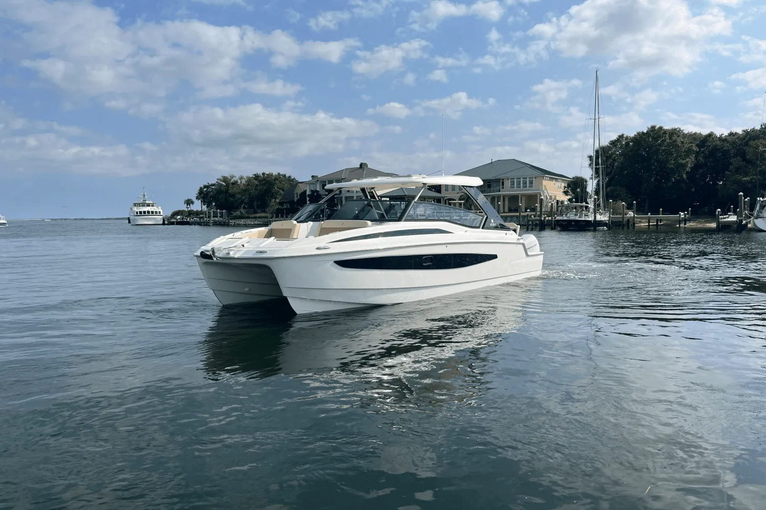 2025 Aquila 32 Image Thumbnail #0