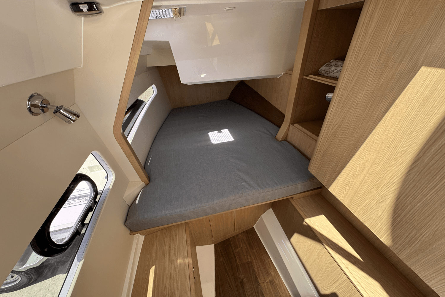 2025 Aquila 32 Image Thumbnail #28
