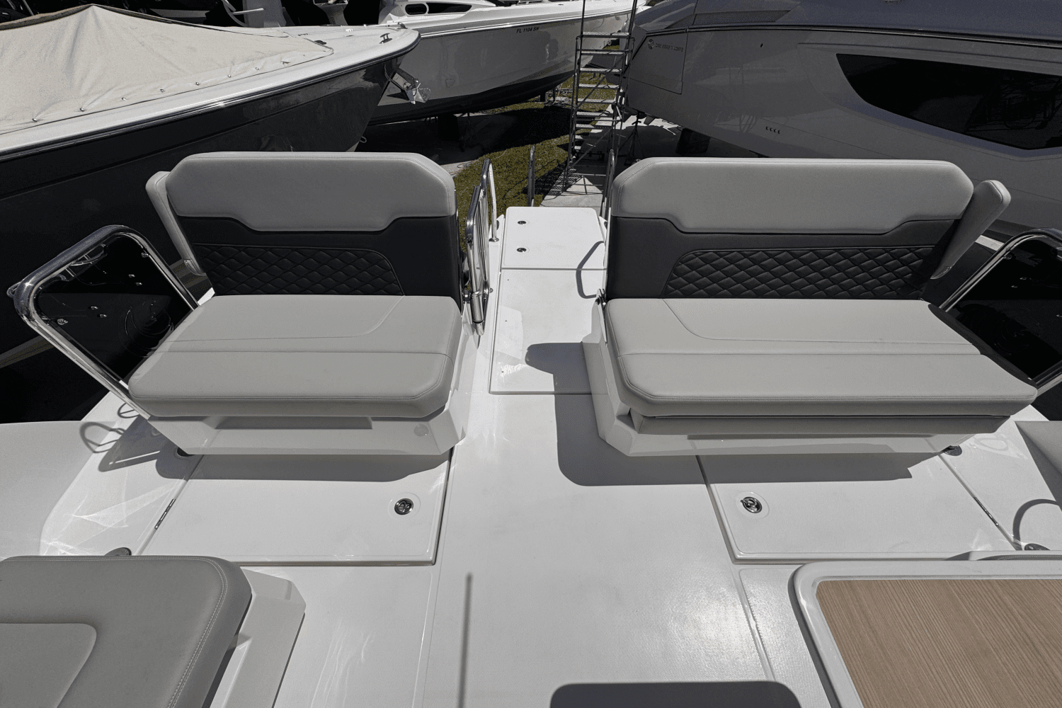 2025 Aquila 32 Image Thumbnail #13