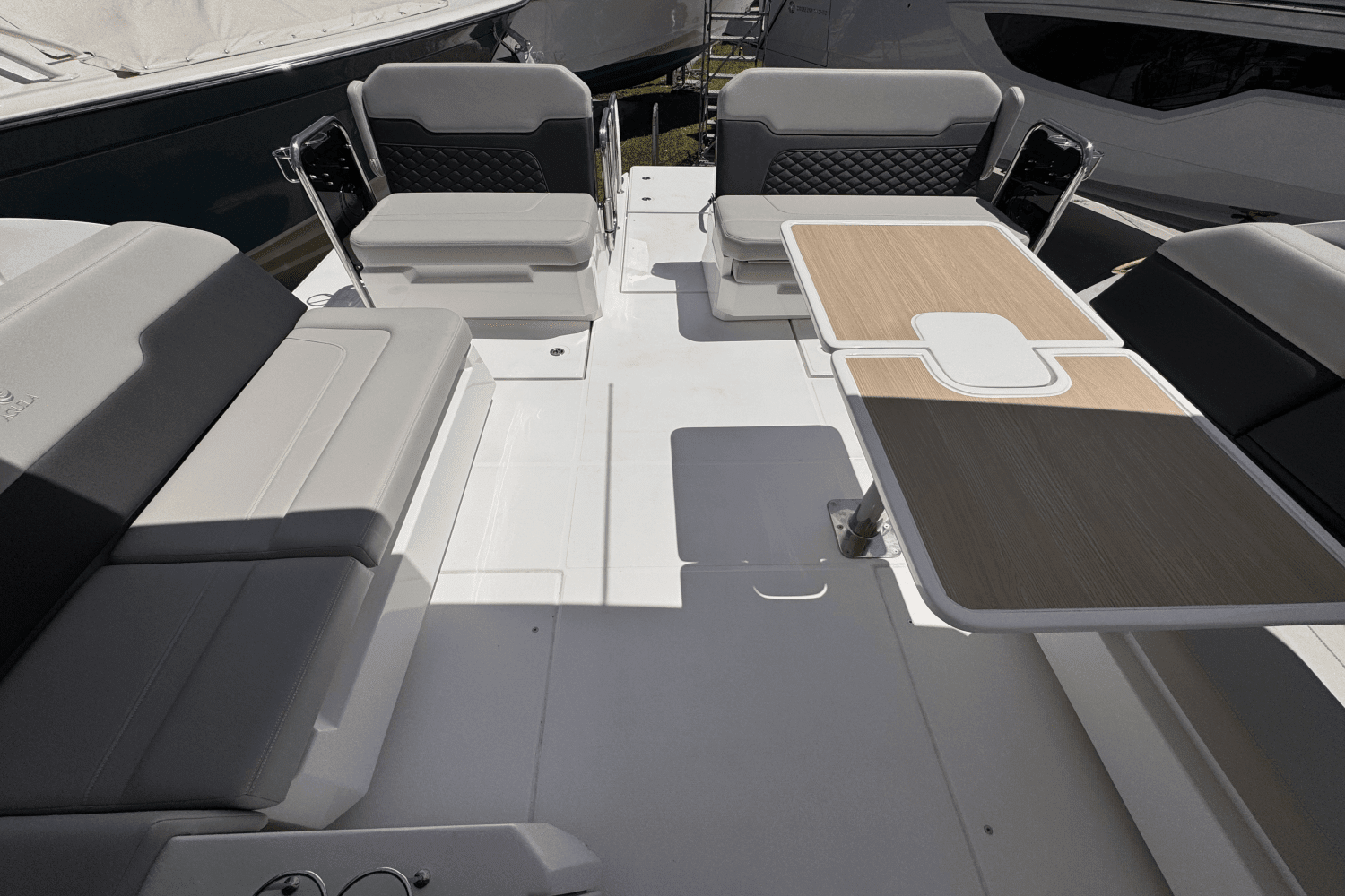 2025 Aquila 32 Image Thumbnail #11