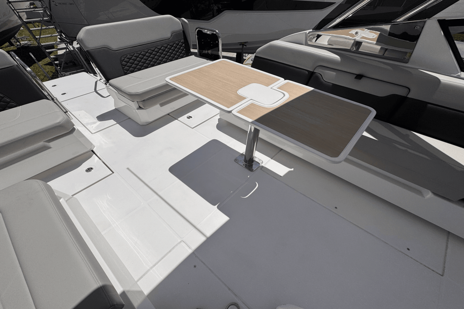 2025 Aquila 32 Image Thumbnail #12