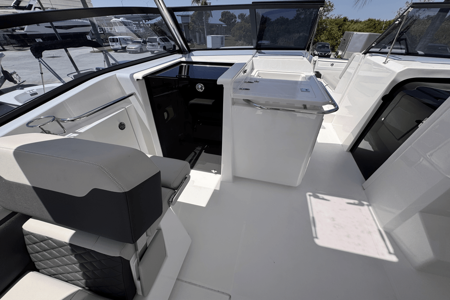 2025 Aquila 32 Image Thumbnail #15
