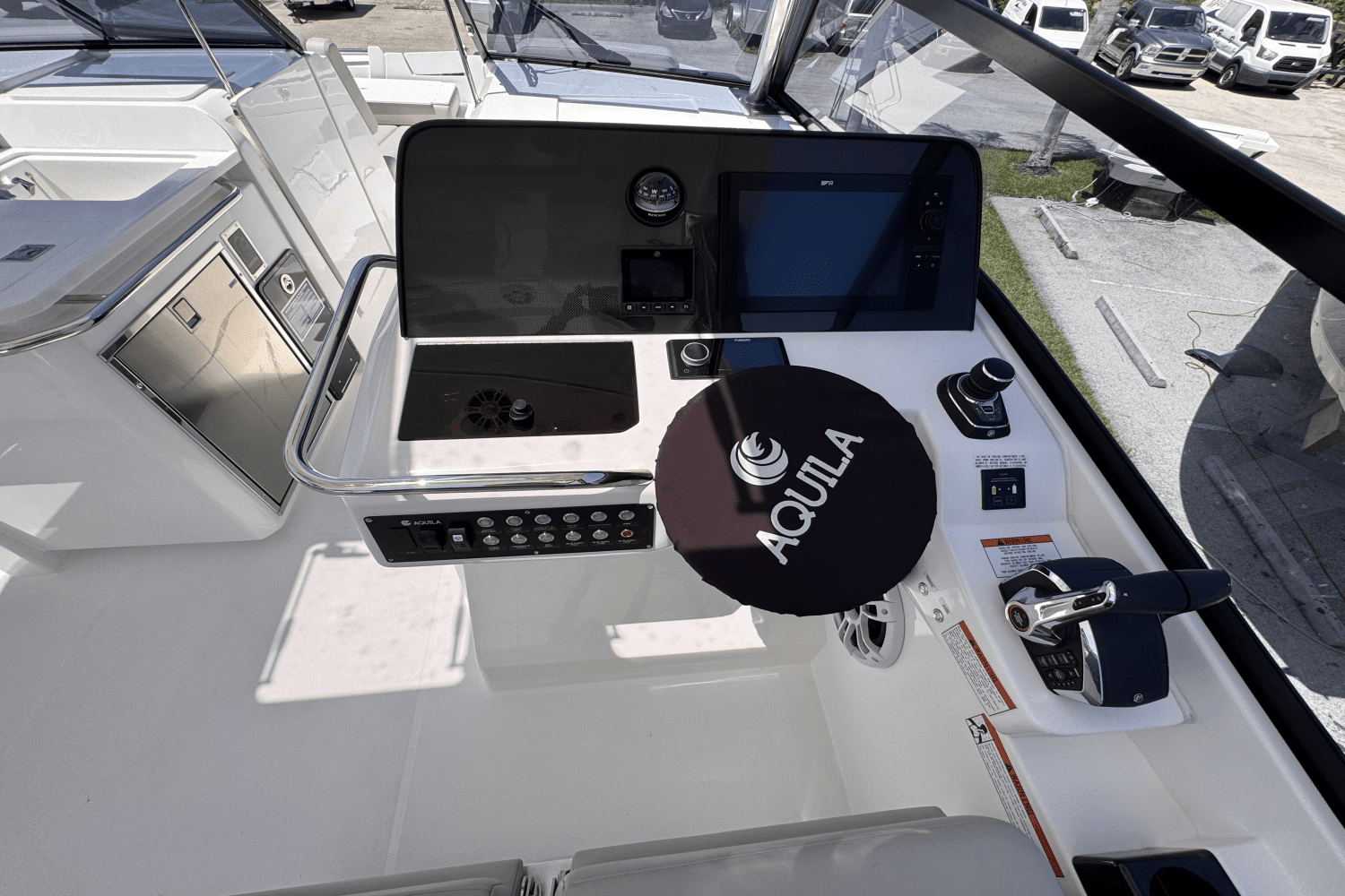 2025 Aquila 32 Image Thumbnail #21