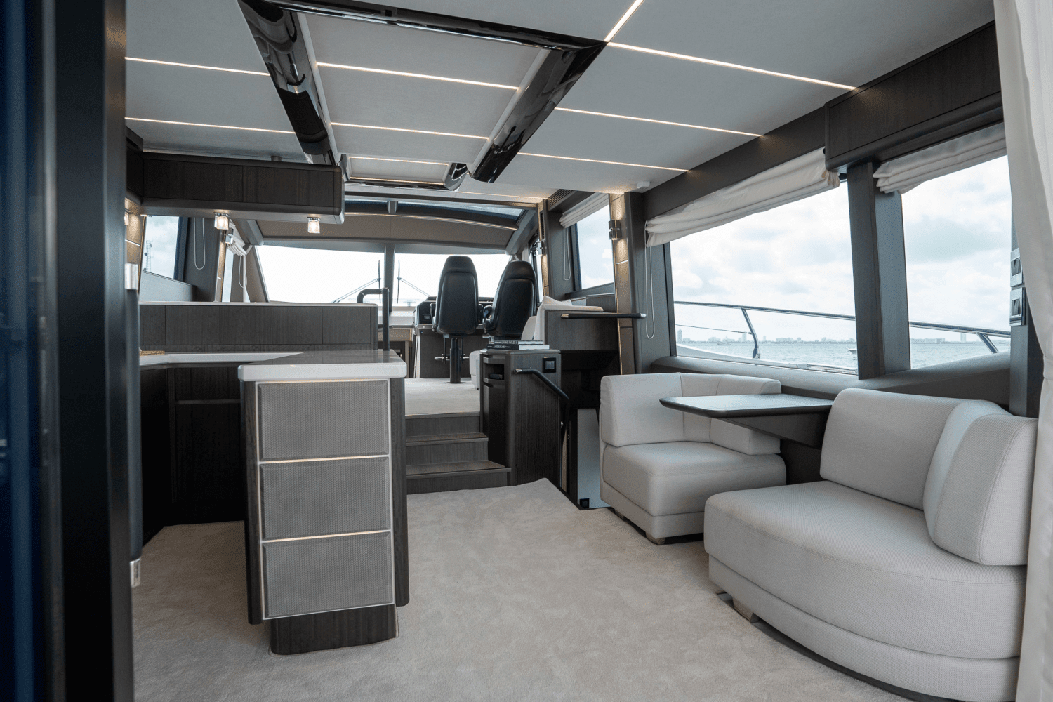 2025 Galeon 680 FLY Image Thumbnail #28