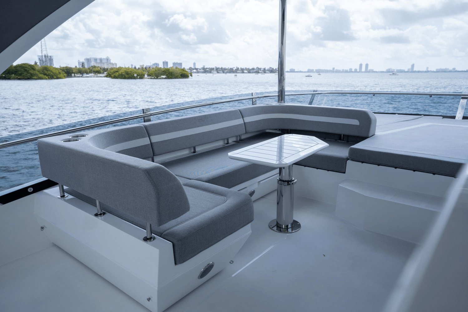 2025 Galeon 680 FLY Image Thumbnail #46