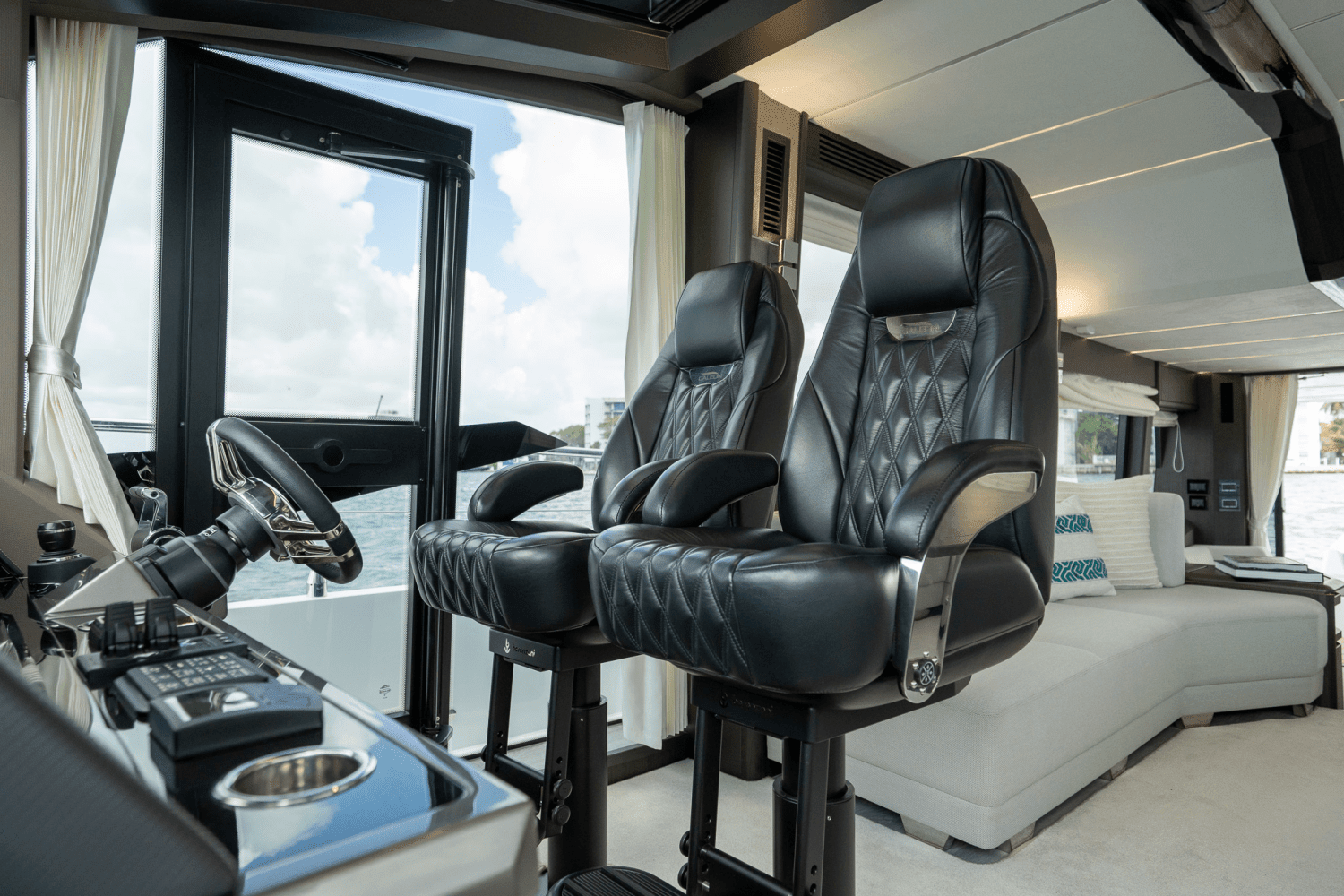 2025 Galeon 680 FLY Image Thumbnail #37