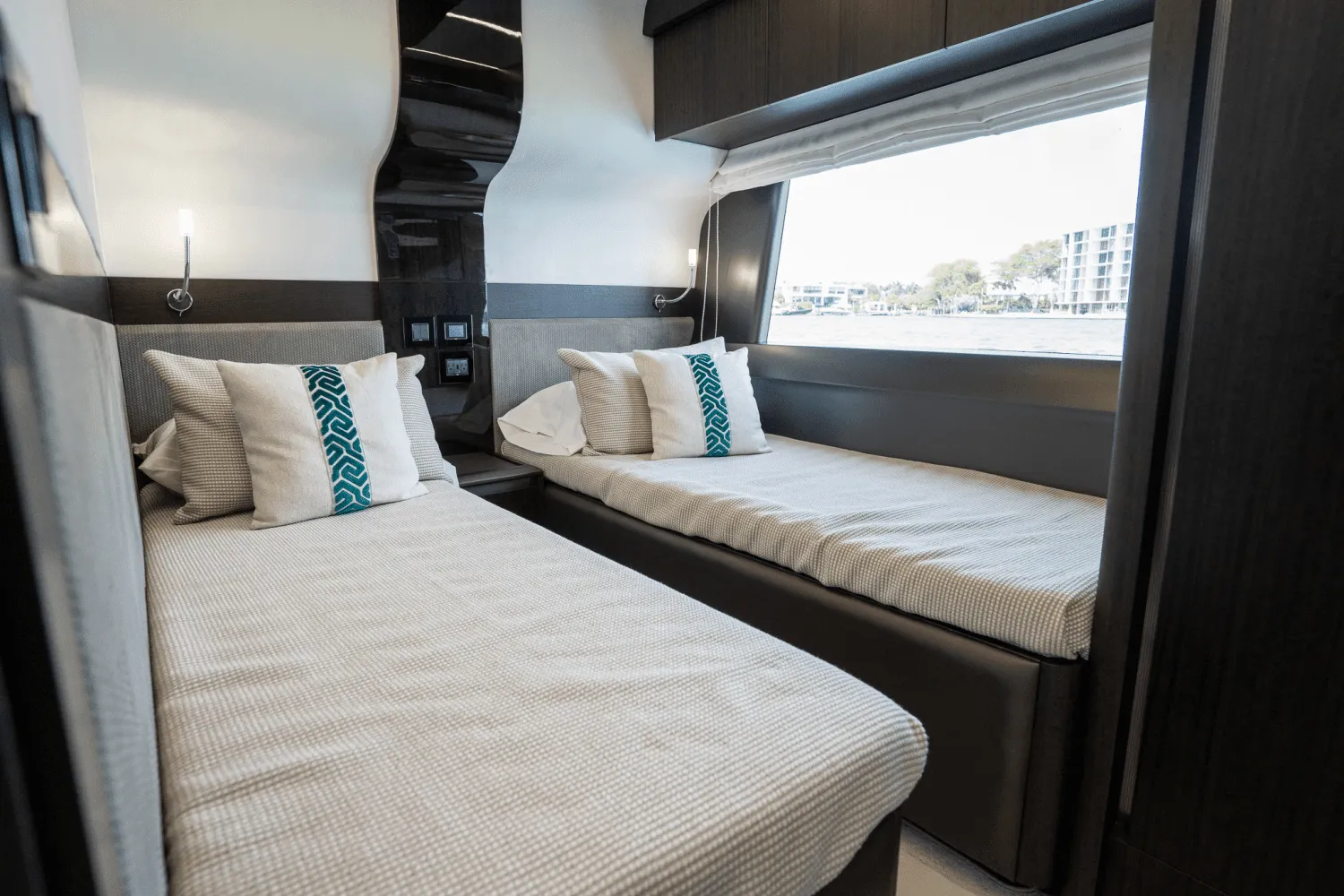 2025 Galeon 680 FLY Image Thumbnail #15