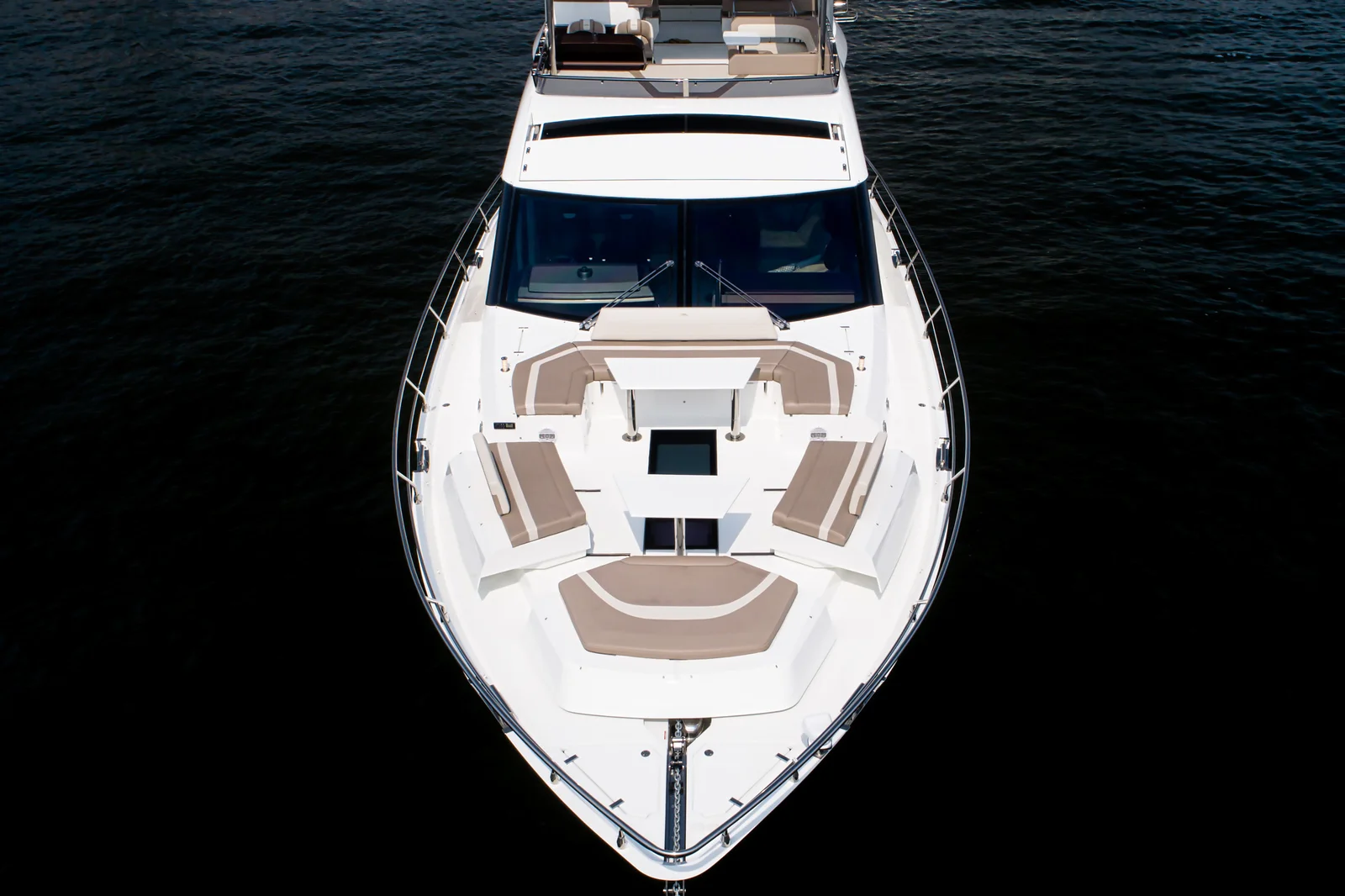 2026 Galeon 680 FLY Image Thumbnail #7