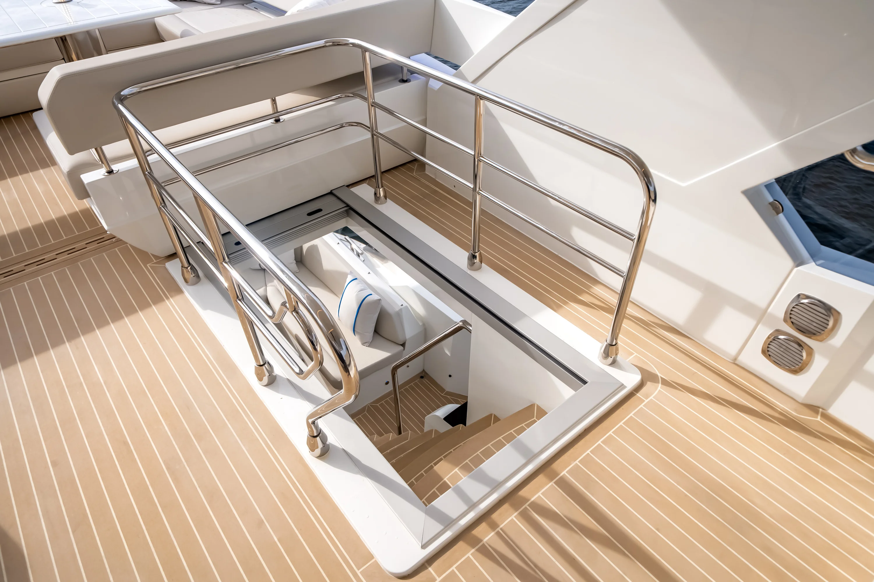 2026 Galeon 680 FLY Image Thumbnail #73