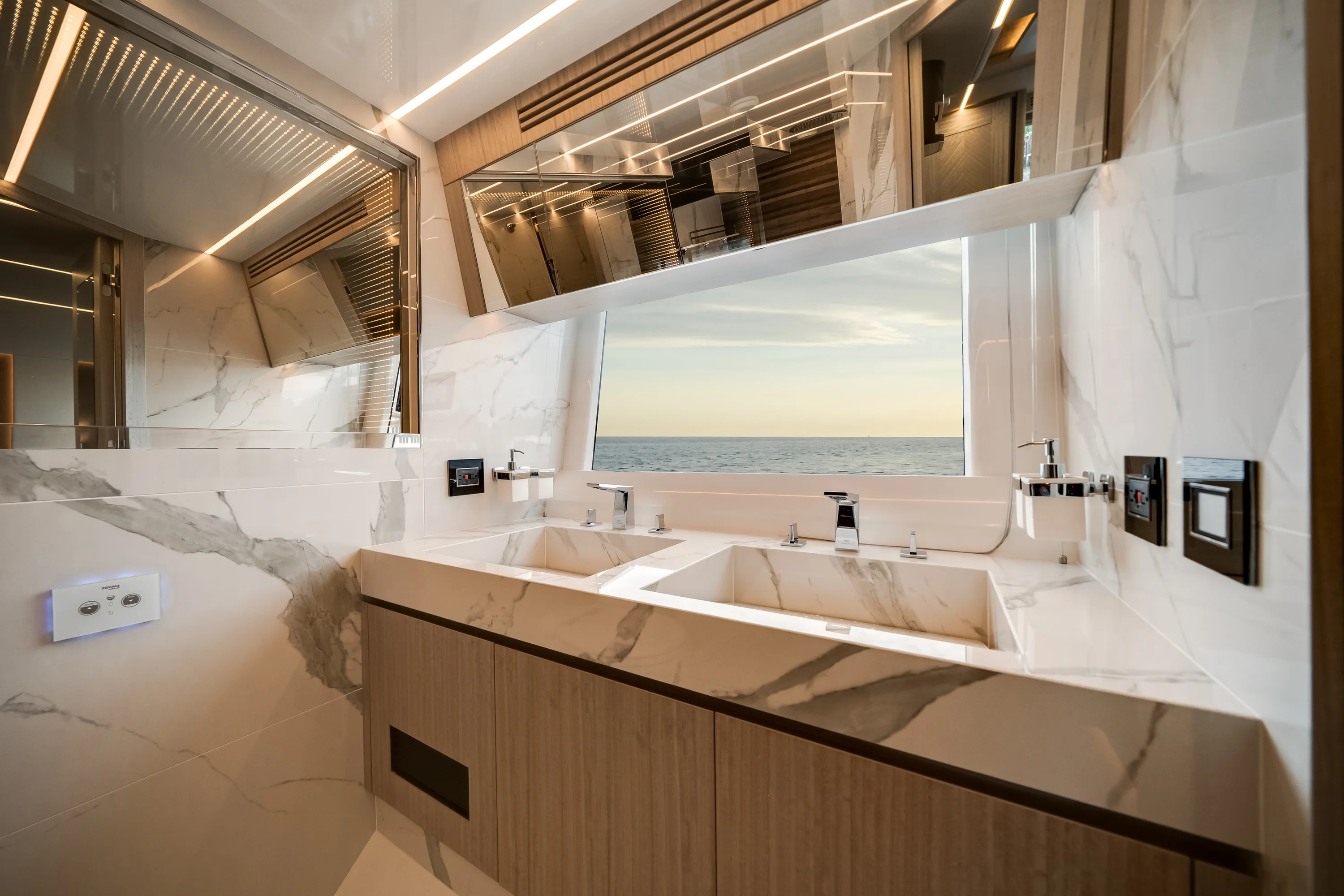 2026 Galeon 680 FLY Image Thumbnail #30