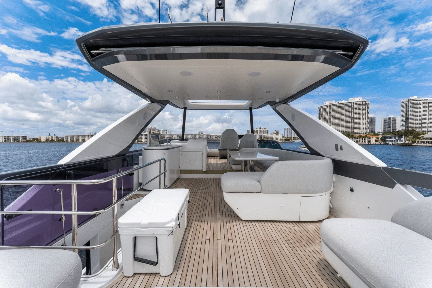 2023 Azimut 68 FLY Image Thumbnail #51