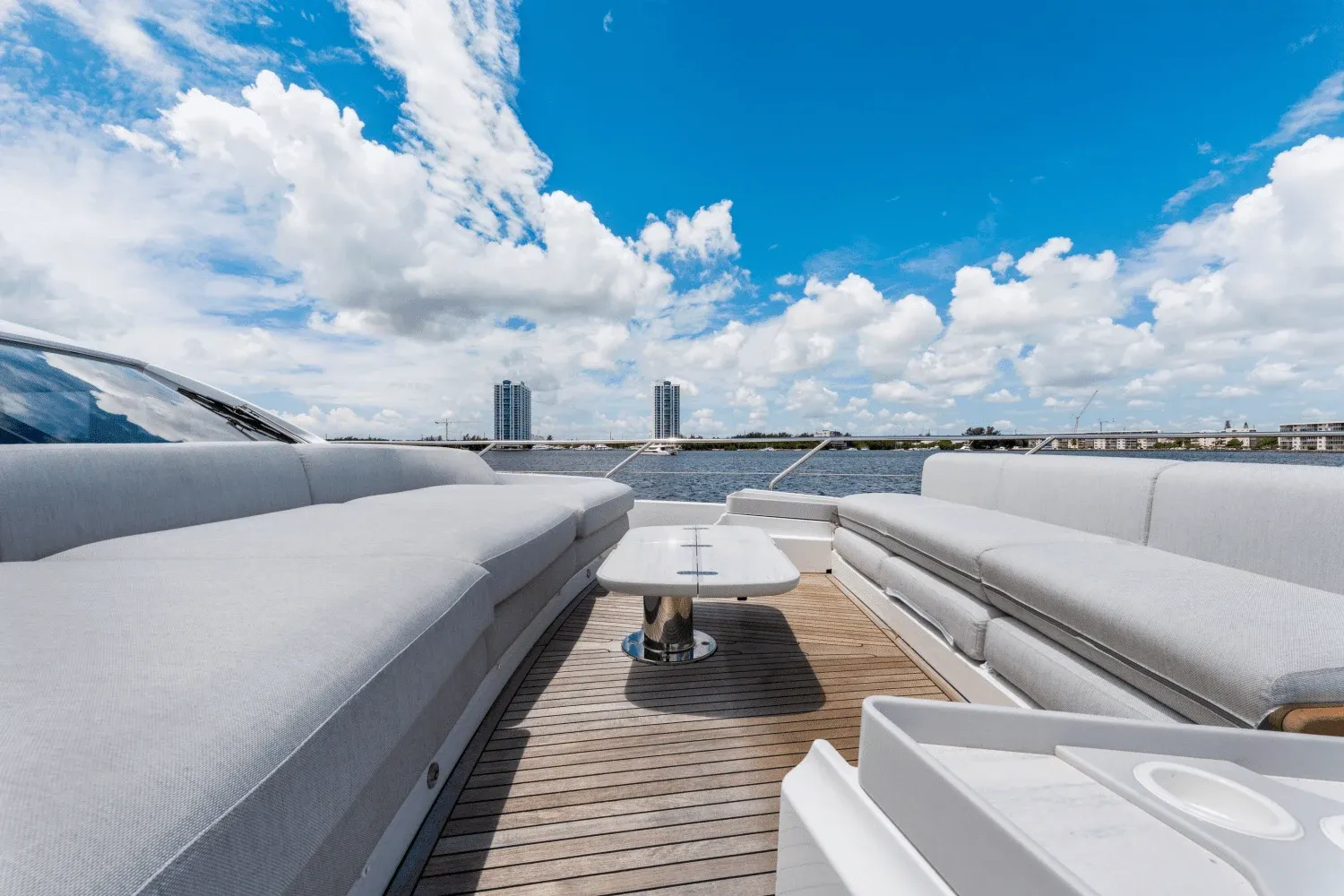 2023 Azimut 68 FLY Image Thumbnail #49