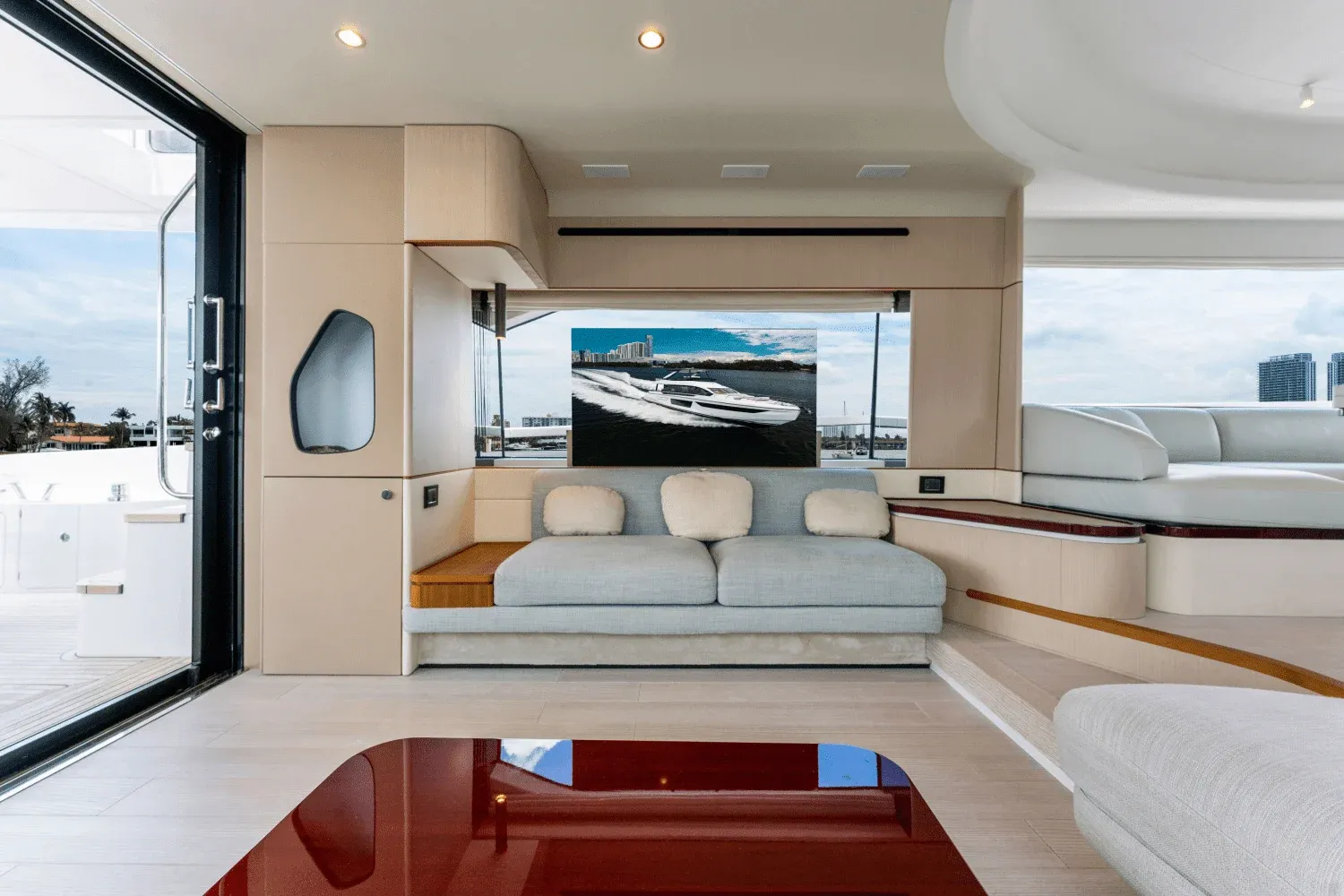 2023 Azimut 68 FLY Image Thumbnail #17