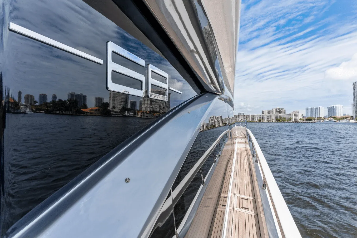 2023 Azimut 68 FLY Image Thumbnail #46