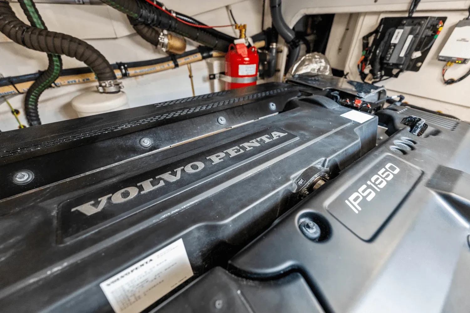 2023 Azimut 68 FLY Image Thumbnail #61