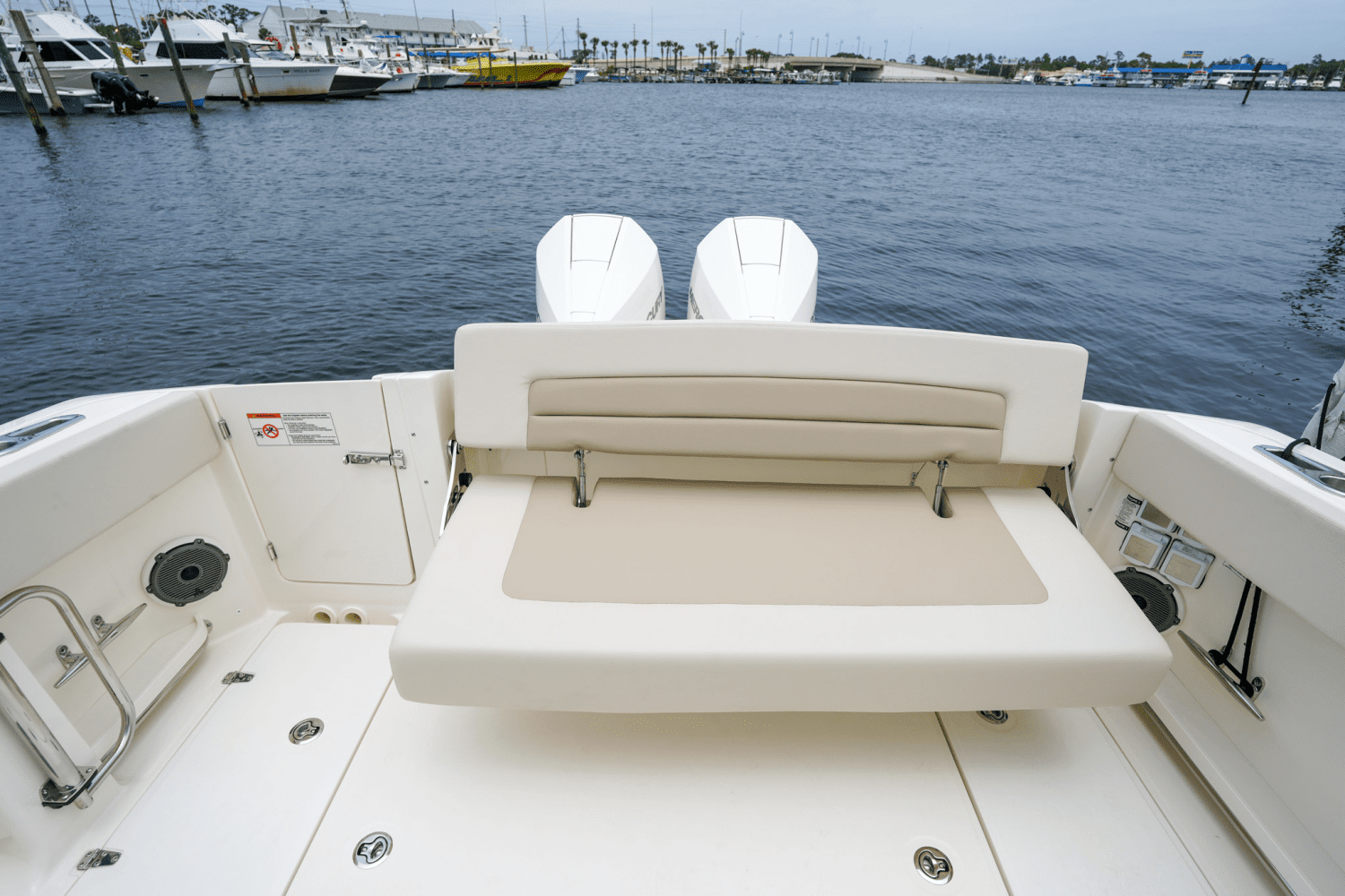 2024 Boston Whaler 320 Vantage Image Thumbnail #34