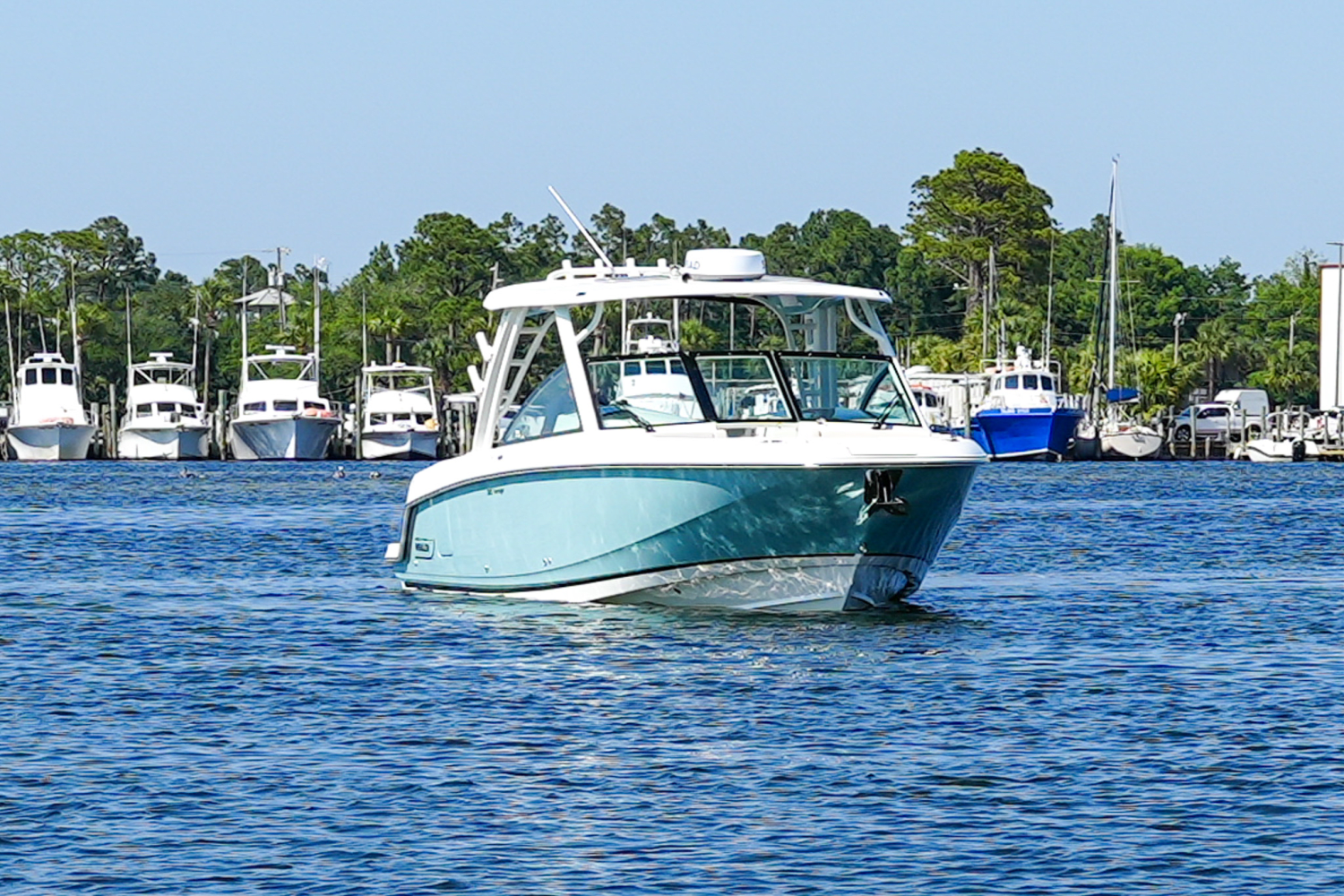 2024 Boston Whaler 320 Vantage Image Thumbnail #1