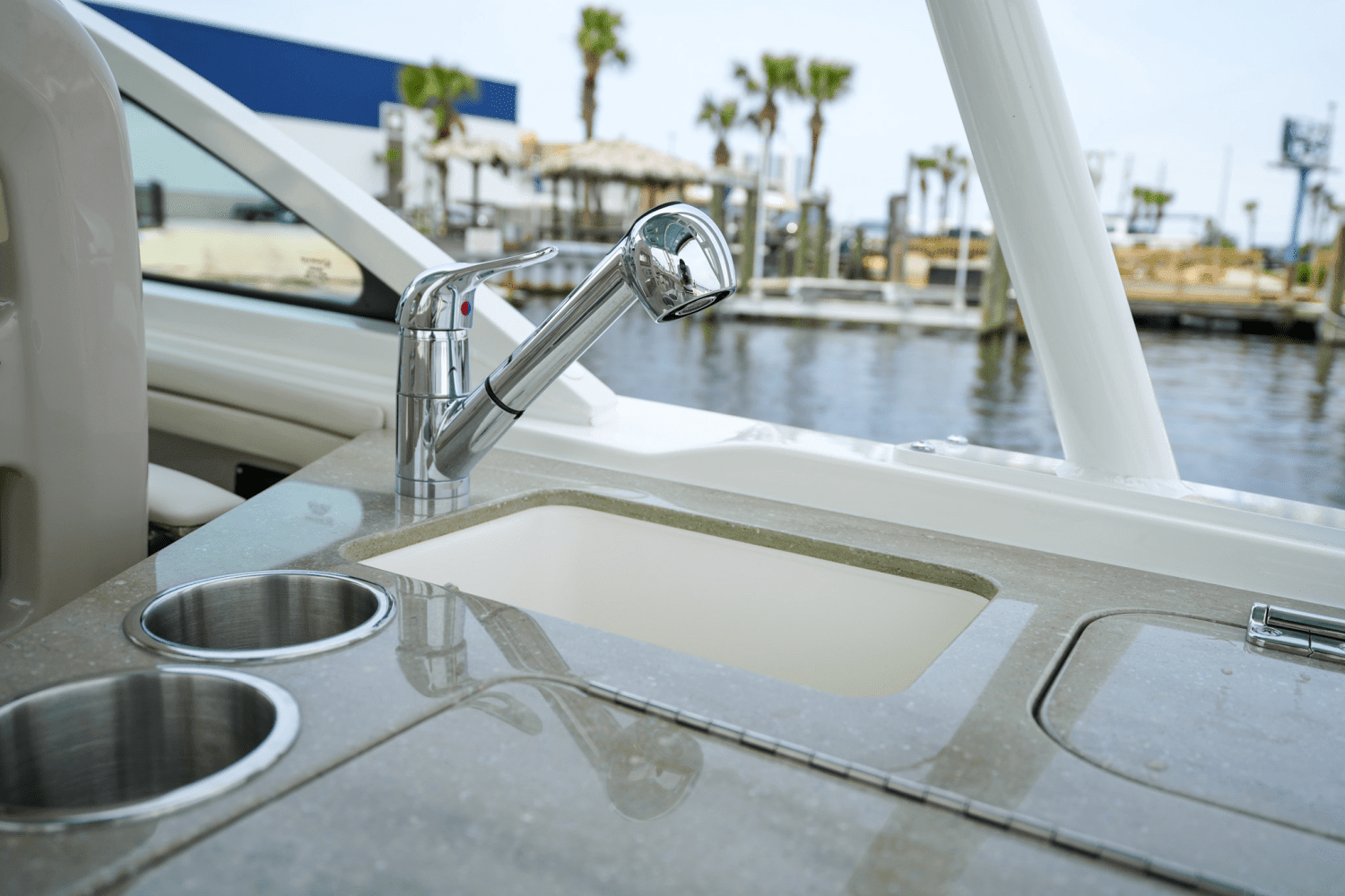 2024 Boston Whaler 320 Vantage Image Thumbnail #26