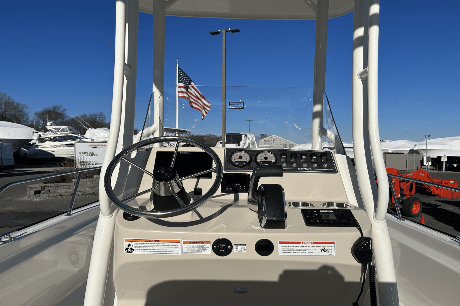 2024 Boston Whaler 210 Montauk Image Thumbnail #8