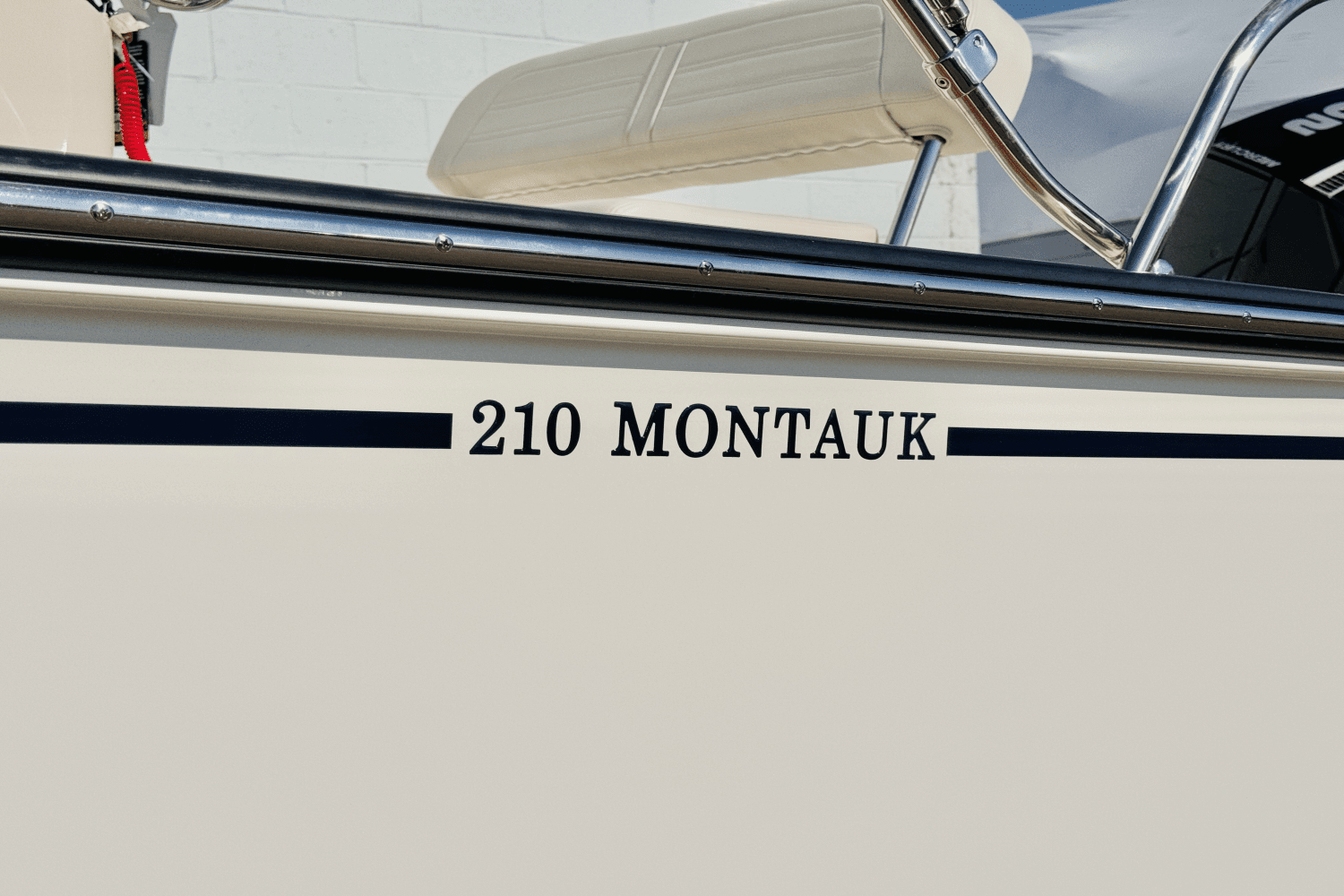 2024 Boston Whaler
                                                             210 Montauk Image Thumbnail #9
