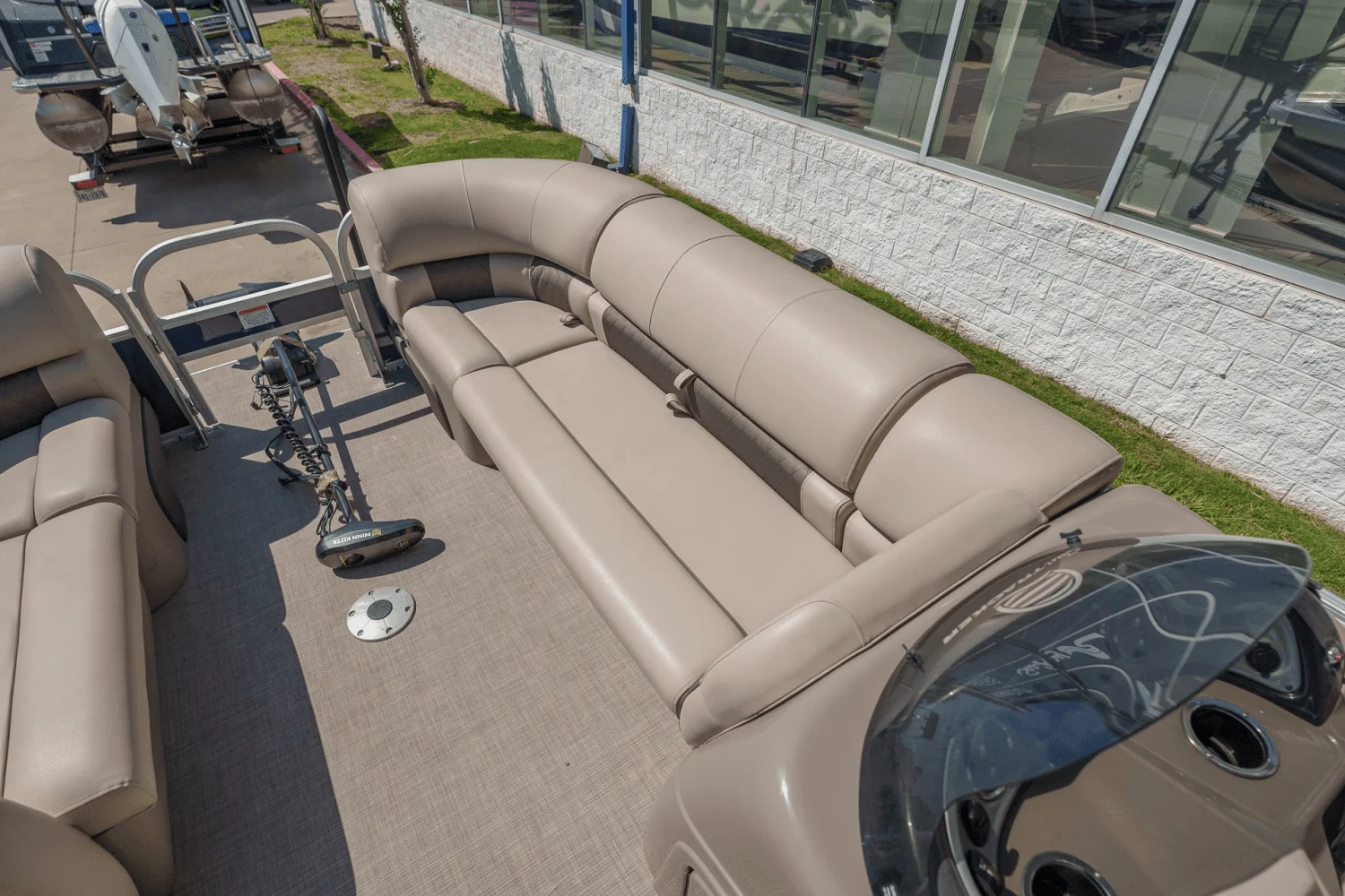 2022 Sun Tracker
                                                             SPORT FISH 22 DLX Image Thumbnail #11