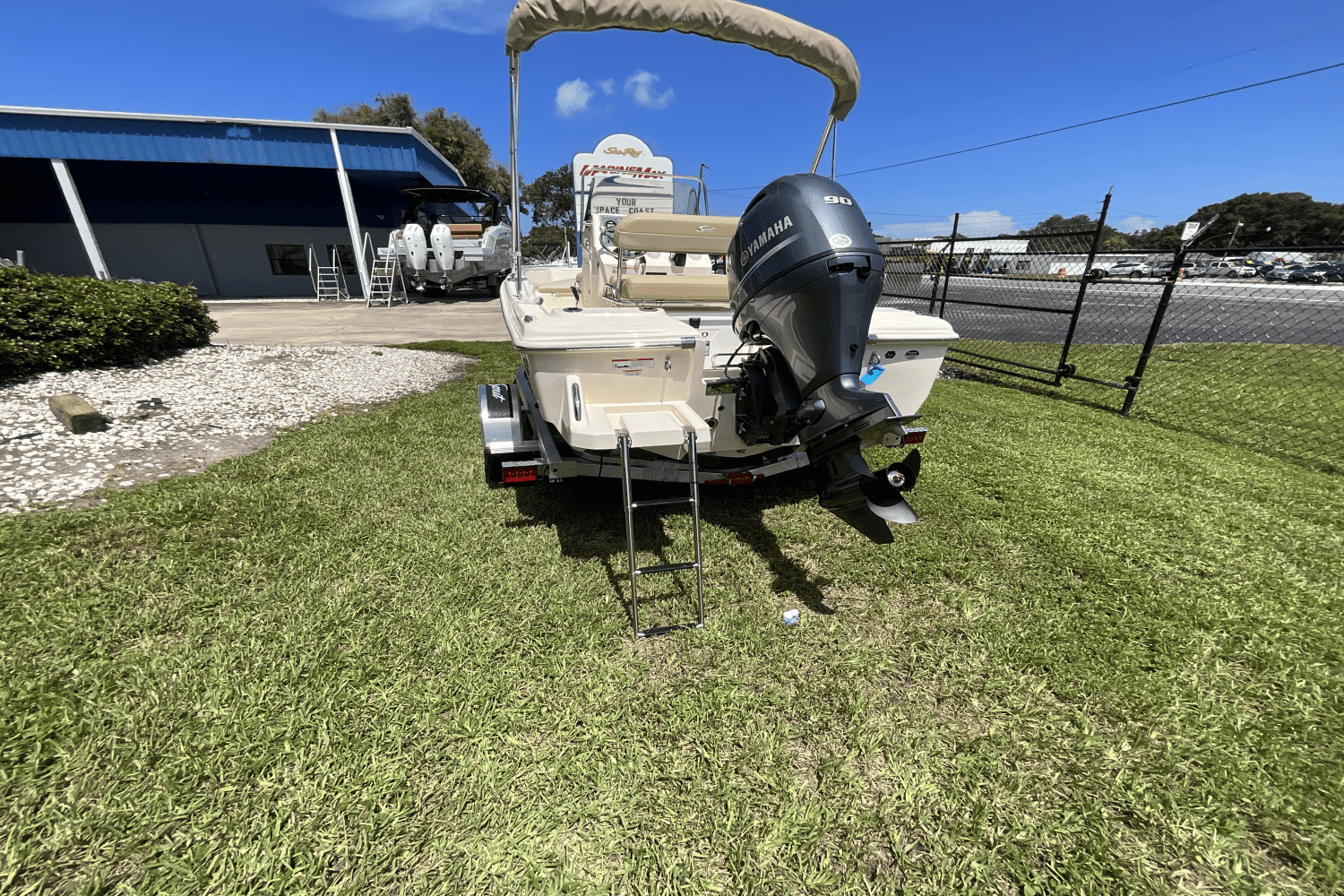 Thumbnail 4 for 2025 Scout 175 Sportfish