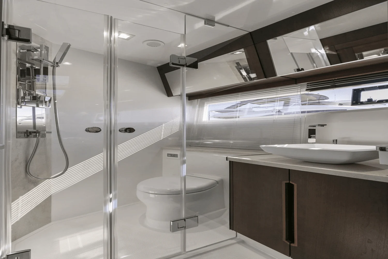 2022 Galeon
                                                             500 FLY Image Thumbnail #28