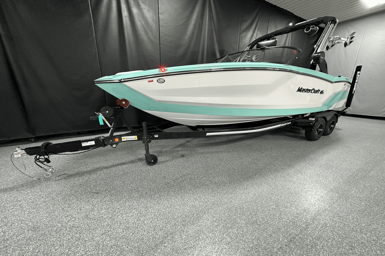 2024 Mastercraft NXT23 Image Thumbnail #1