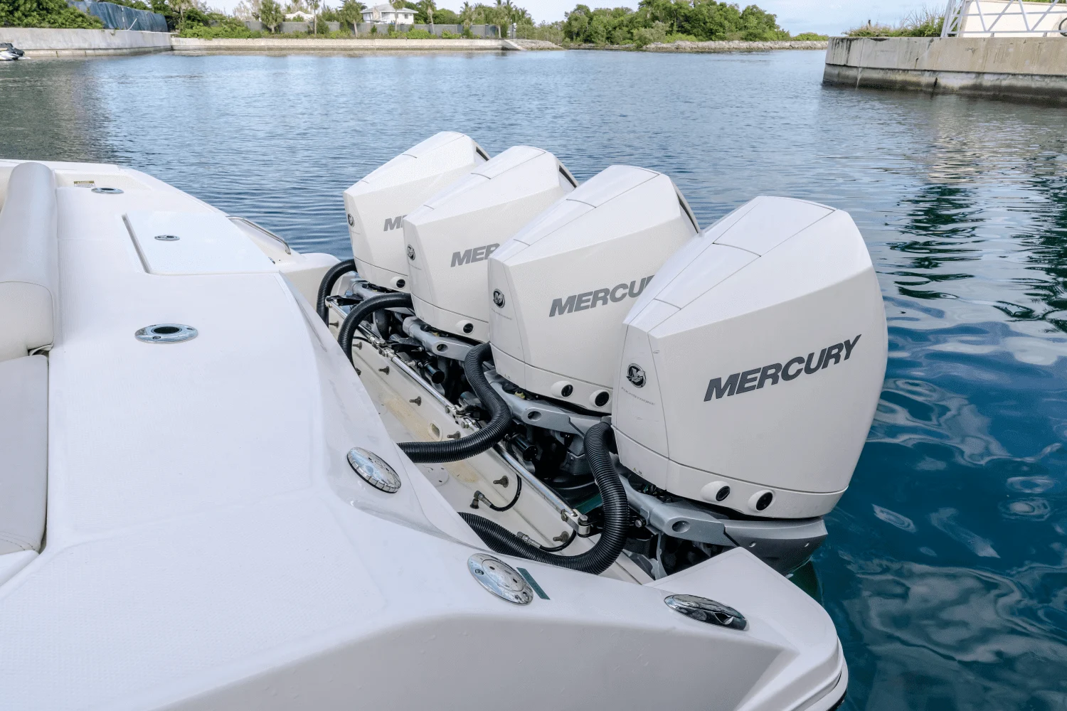2022 Boston Whaler
                                                             38 OUTRAGE Image Thumbnail #7