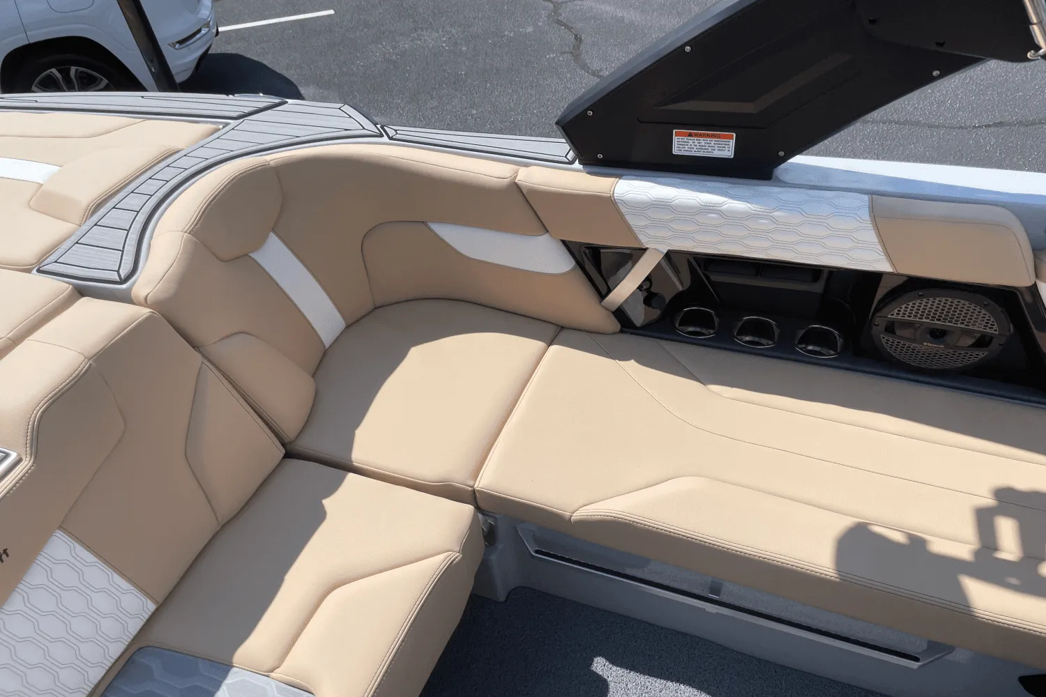2024 Mastercraft XT20 Image Thumbnail #13