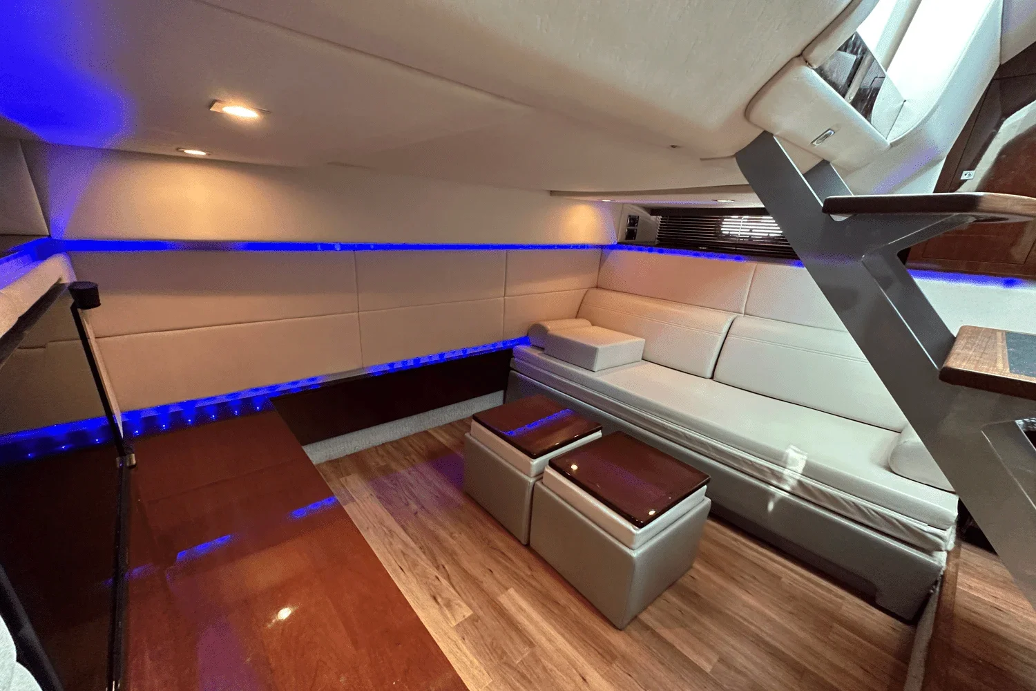 2011 Sea Ray 450 SUNDANCER Image Thumbnail #34