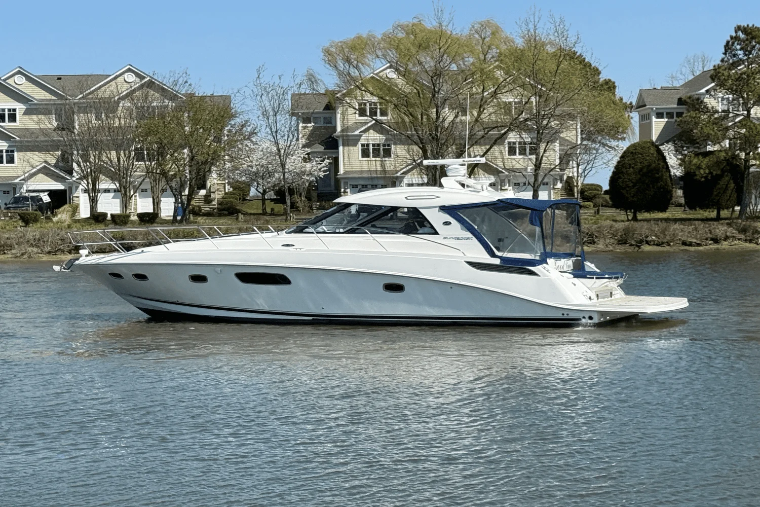 2011 Sea Ray 450 SUNDANCER Image Thumbnail #11