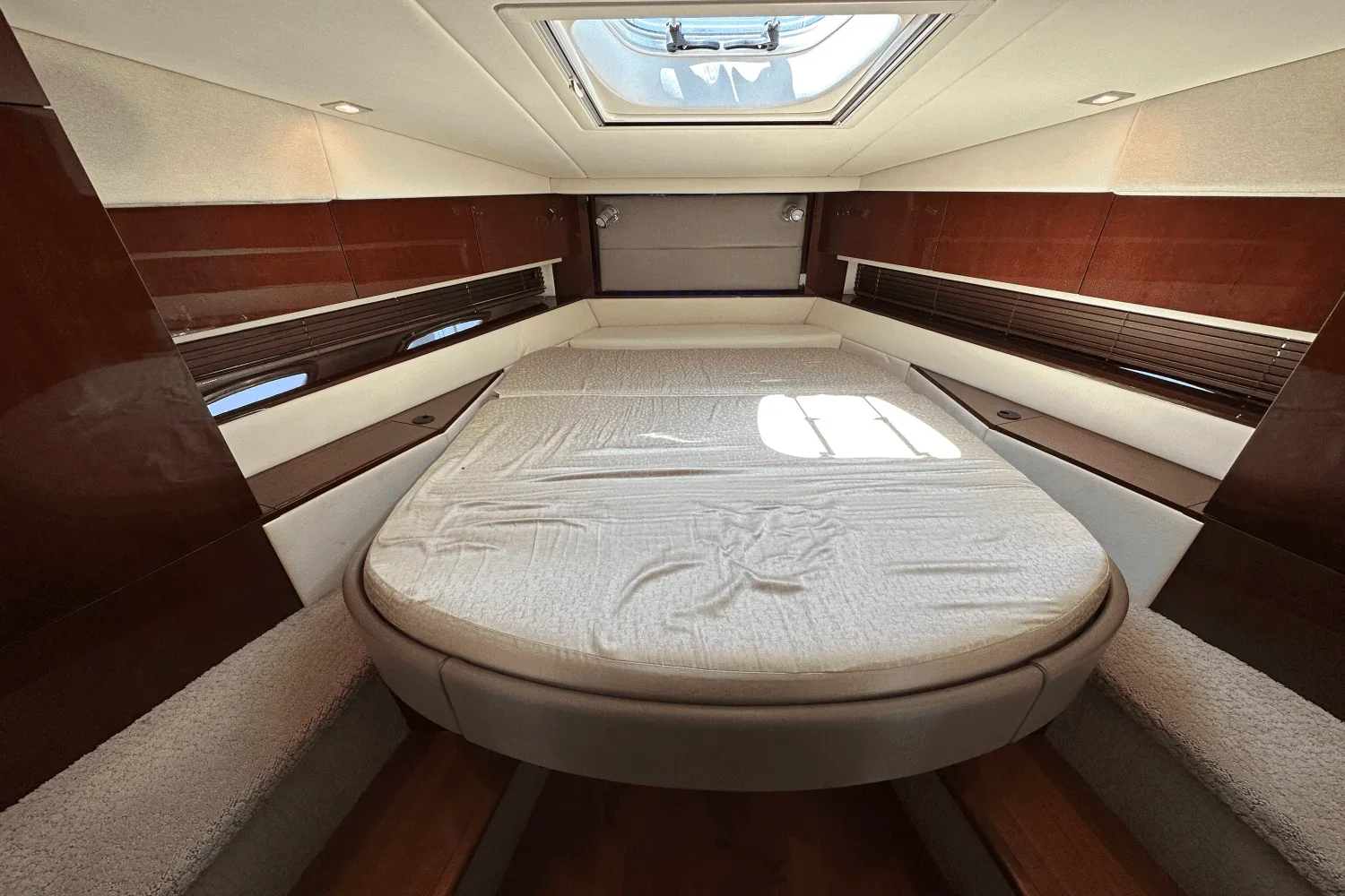 2011 Sea Ray 450 SUNDANCER Image Thumbnail #36